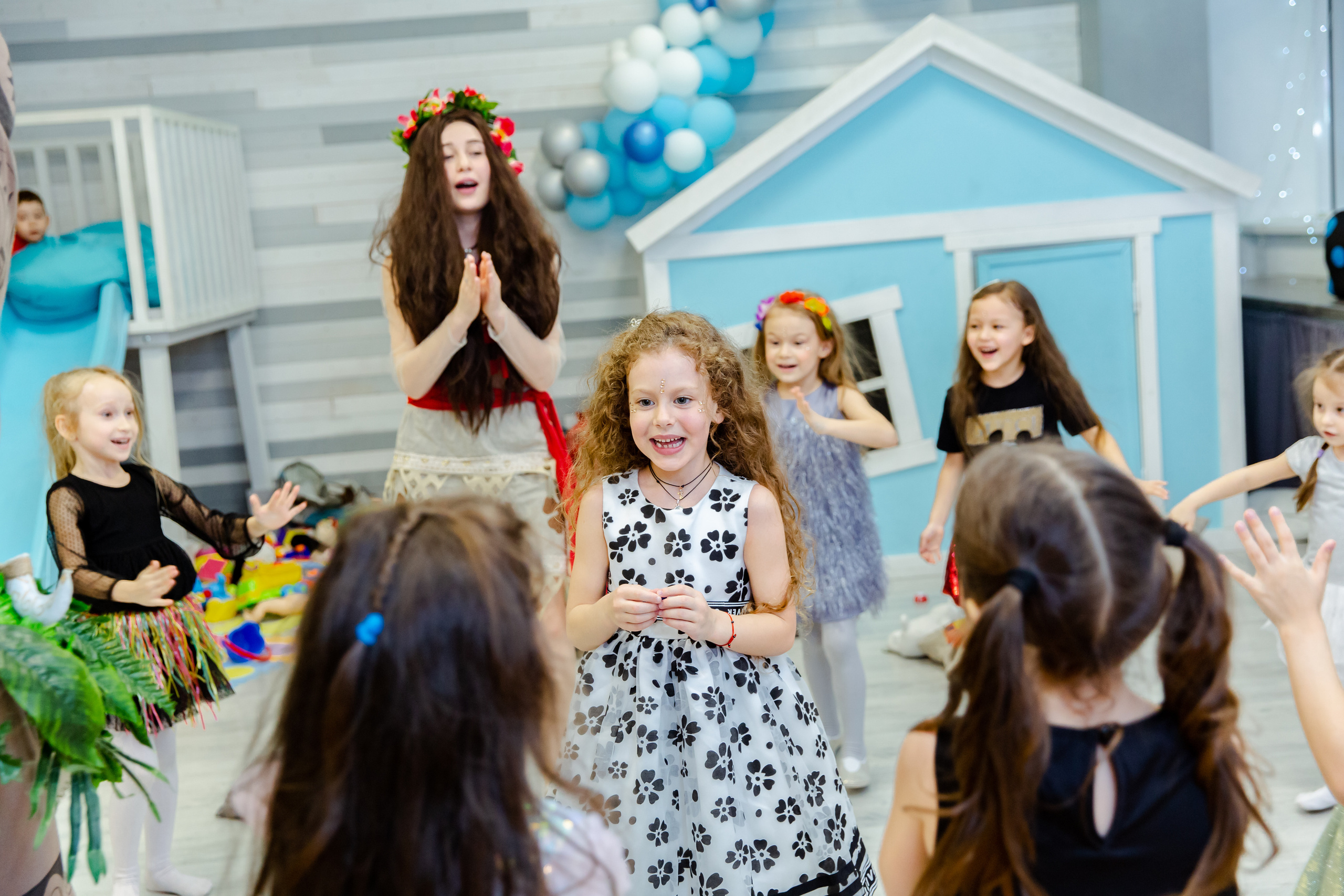 День рождения Оли. Студия StarLoft. Семейные и детские съемки в Уфе