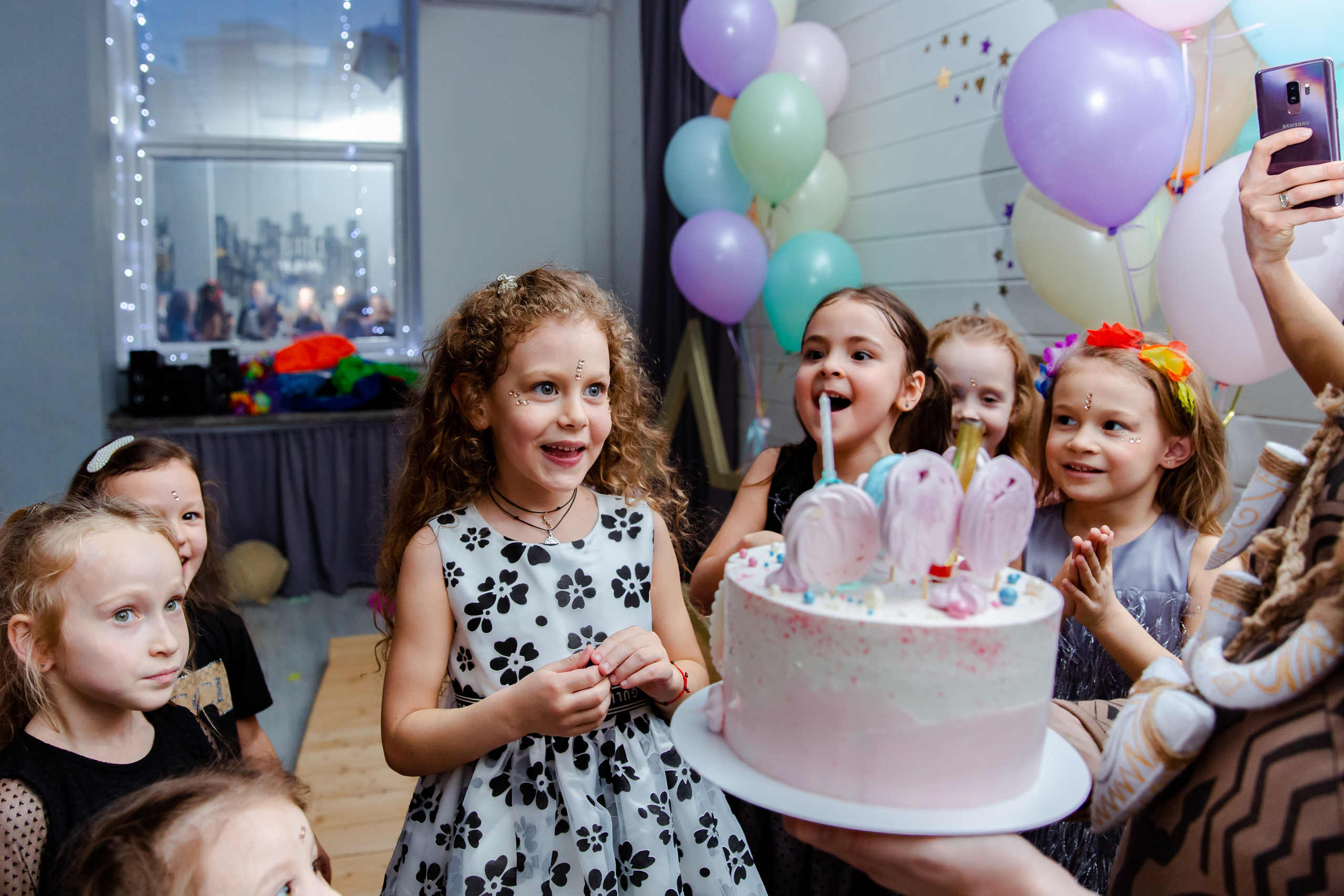 День рождения Оли. Студия StarLoft. Семейные и детские съемки в Уфе