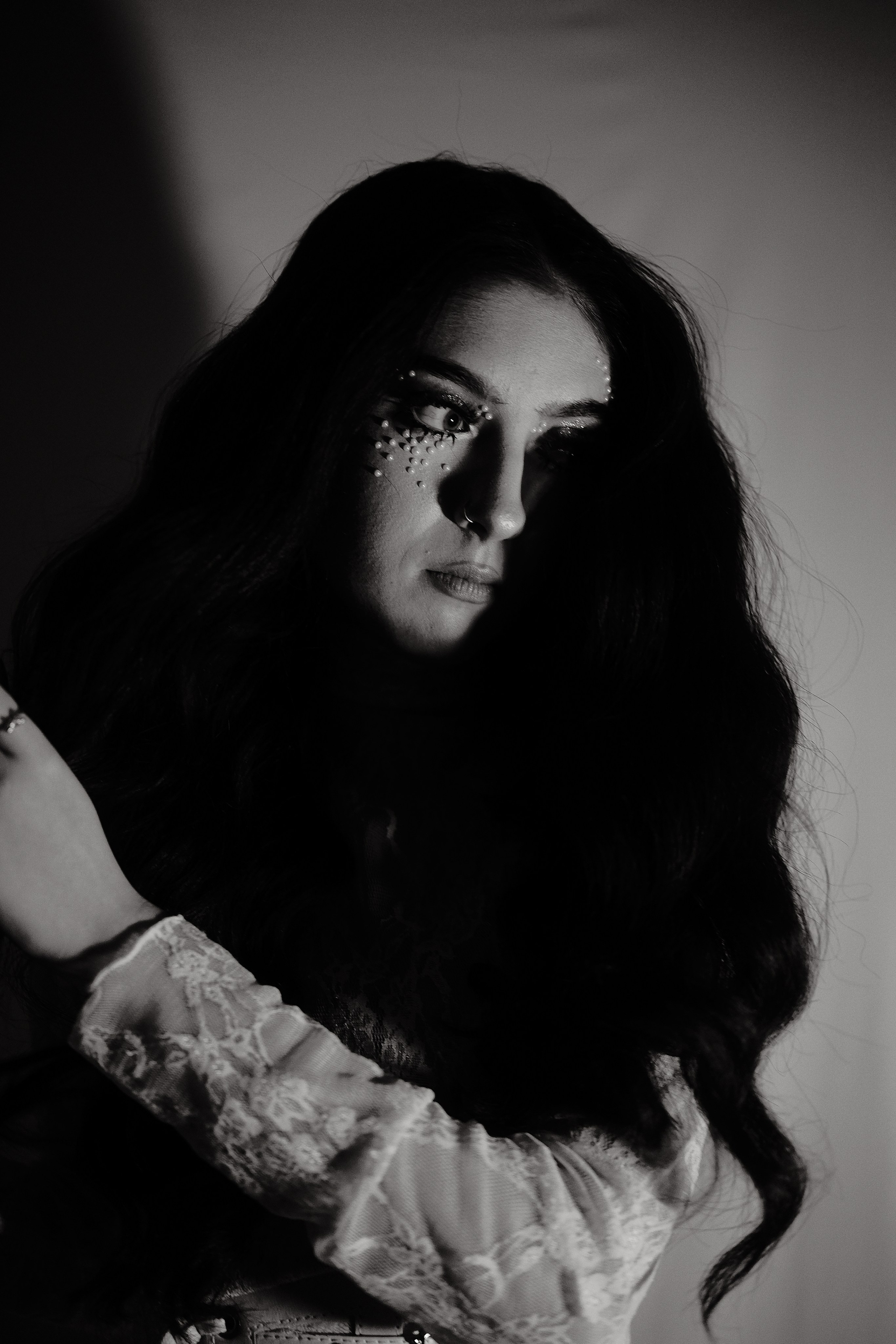 Илья Варакин — Кинематографичный фотограф в Москве. Съемки с душой и эстетикой пленки. Готовые фото за 2 дня