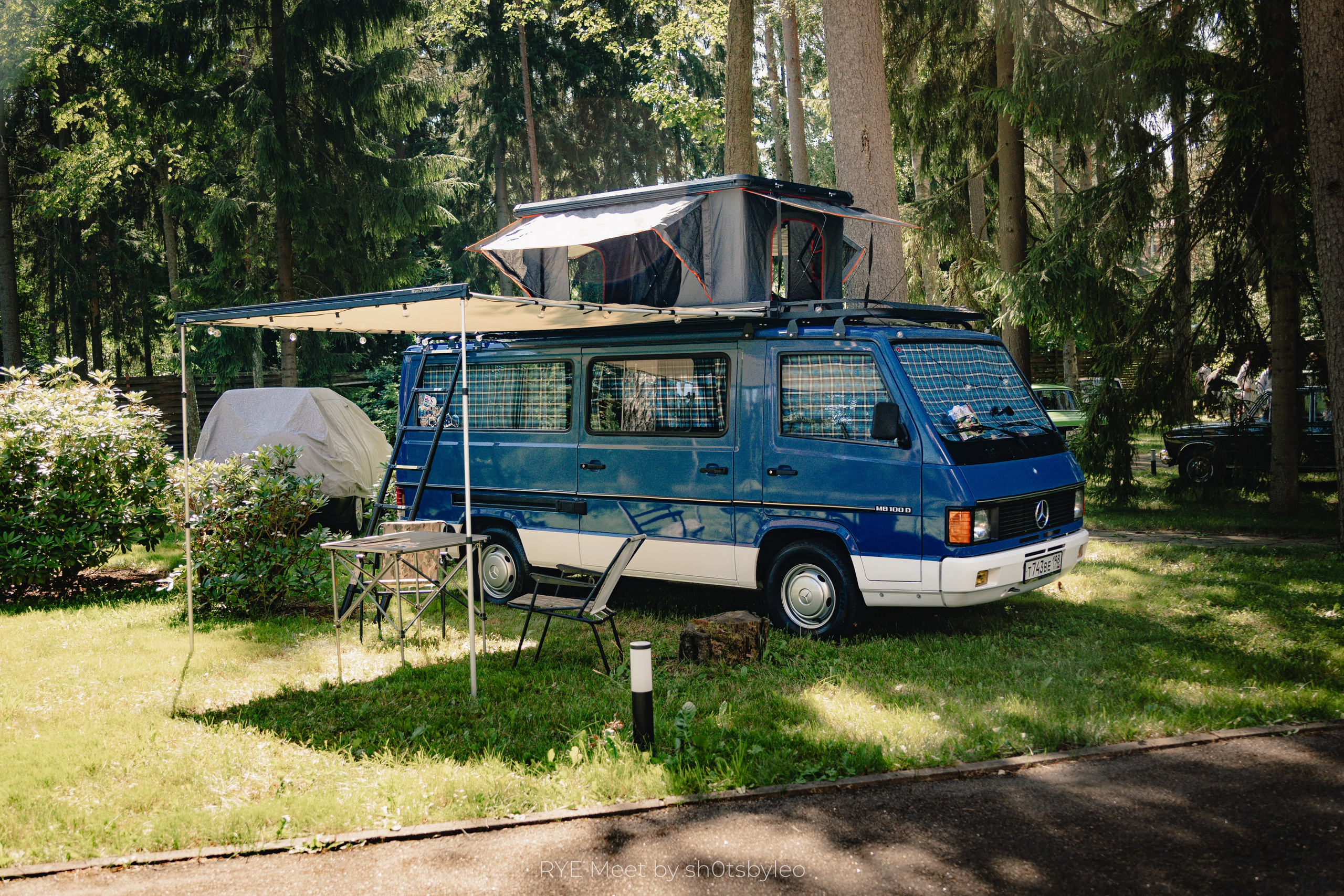 Масштабный летний фестиваль RYE Meet — встреча клуба любителей автомобилей старше 25-лет. Автомобильный фотограф Антон Цырулев