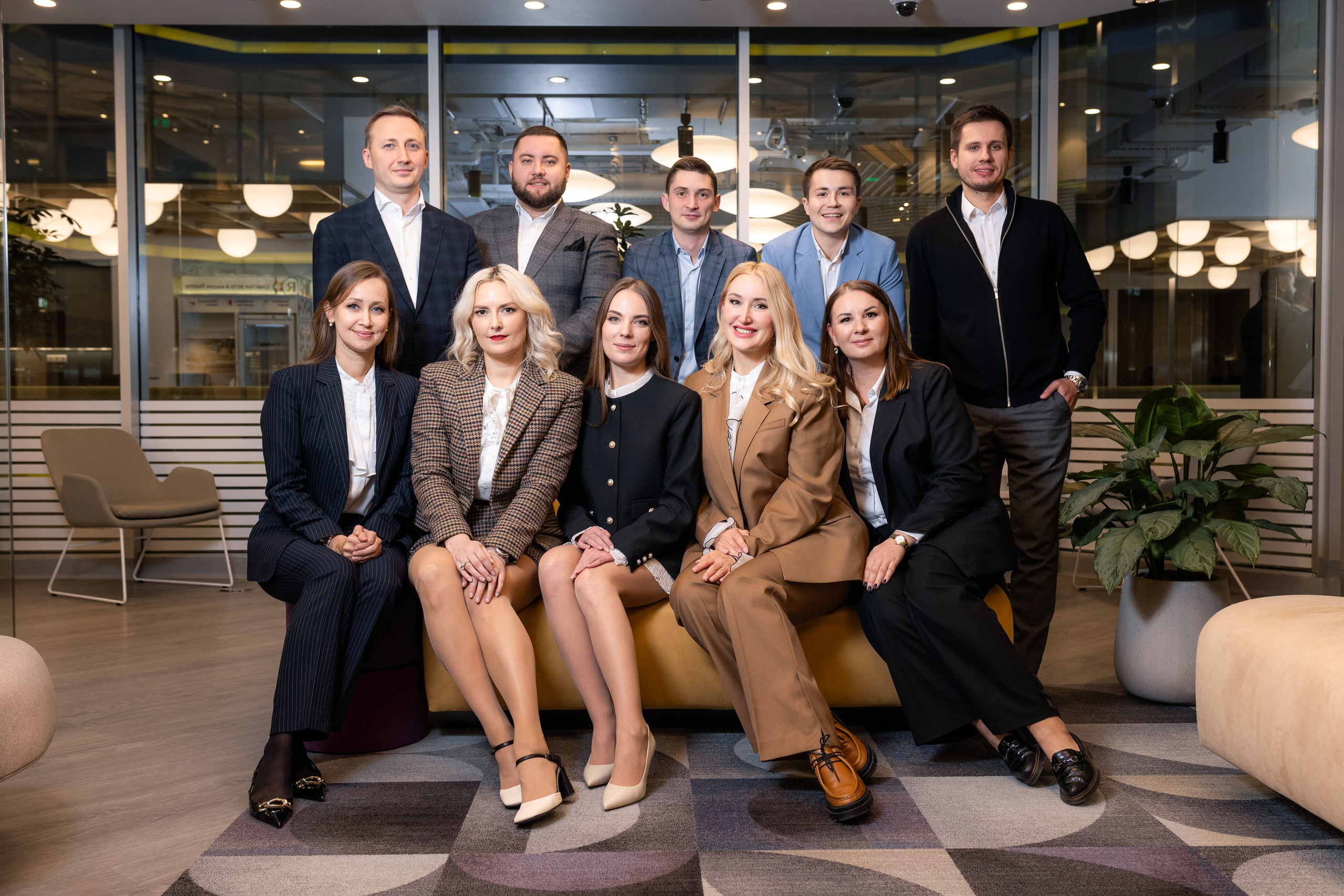 Сьемка сотрудников для Банка. Фотограф в Москве Вероника Иньякова