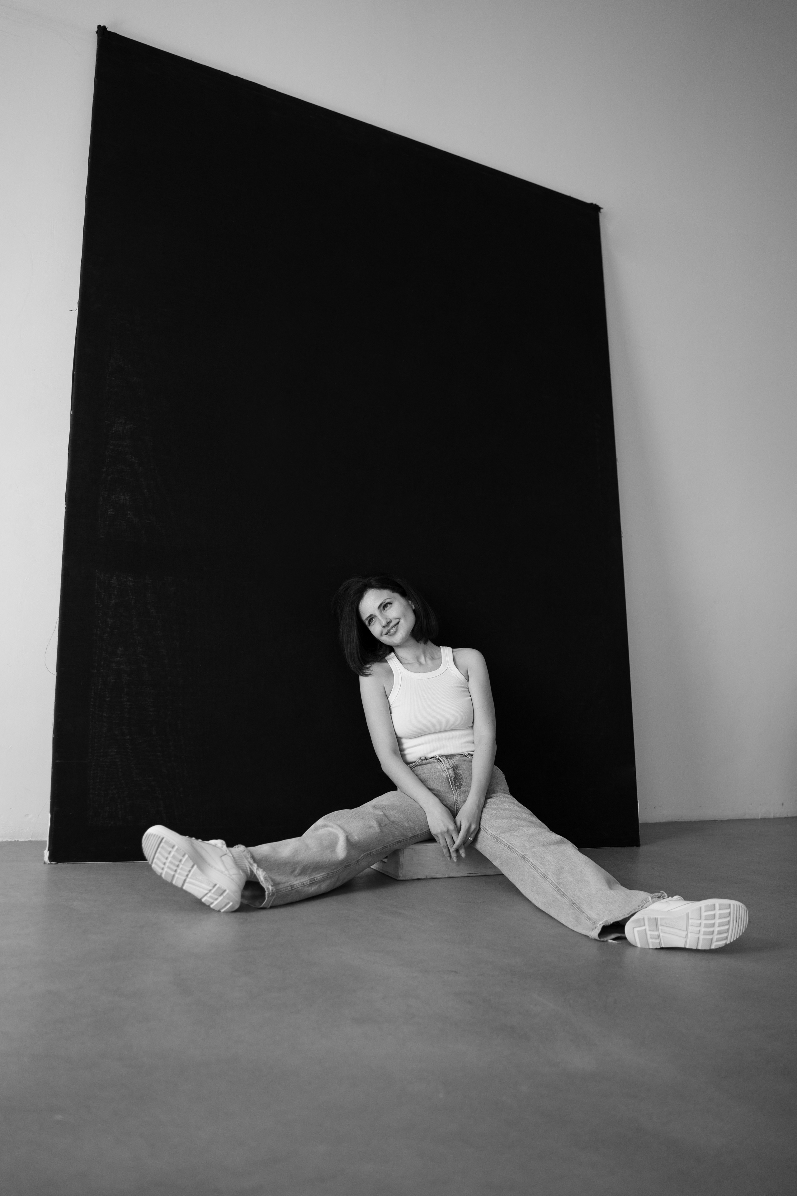 Masha. Anastasiia Maximovа, film & digital photographer. Barcelona, Spain