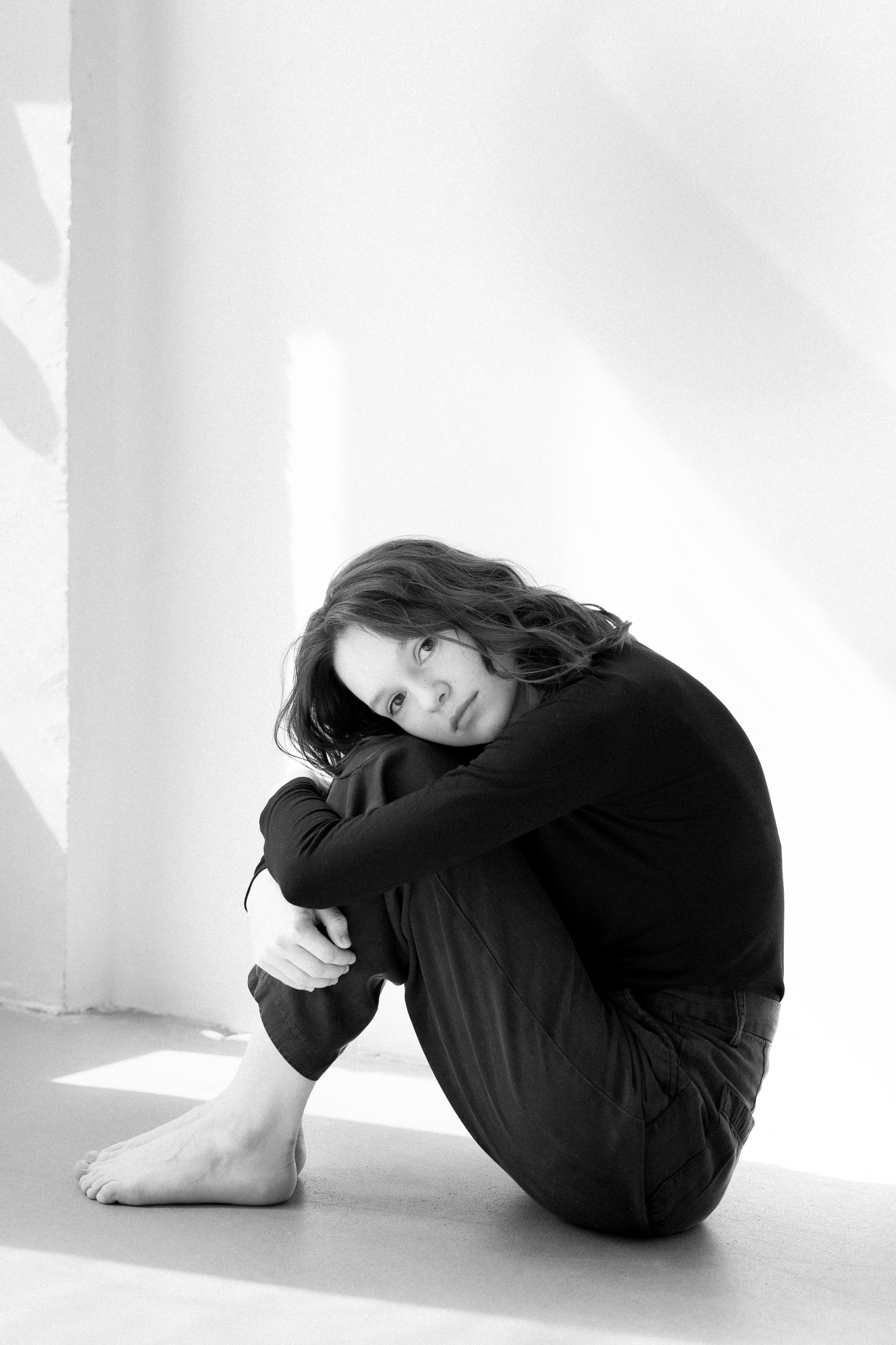 Olya. Anastasiia Maximovа, film & digital photographer. Barcelona, Spain