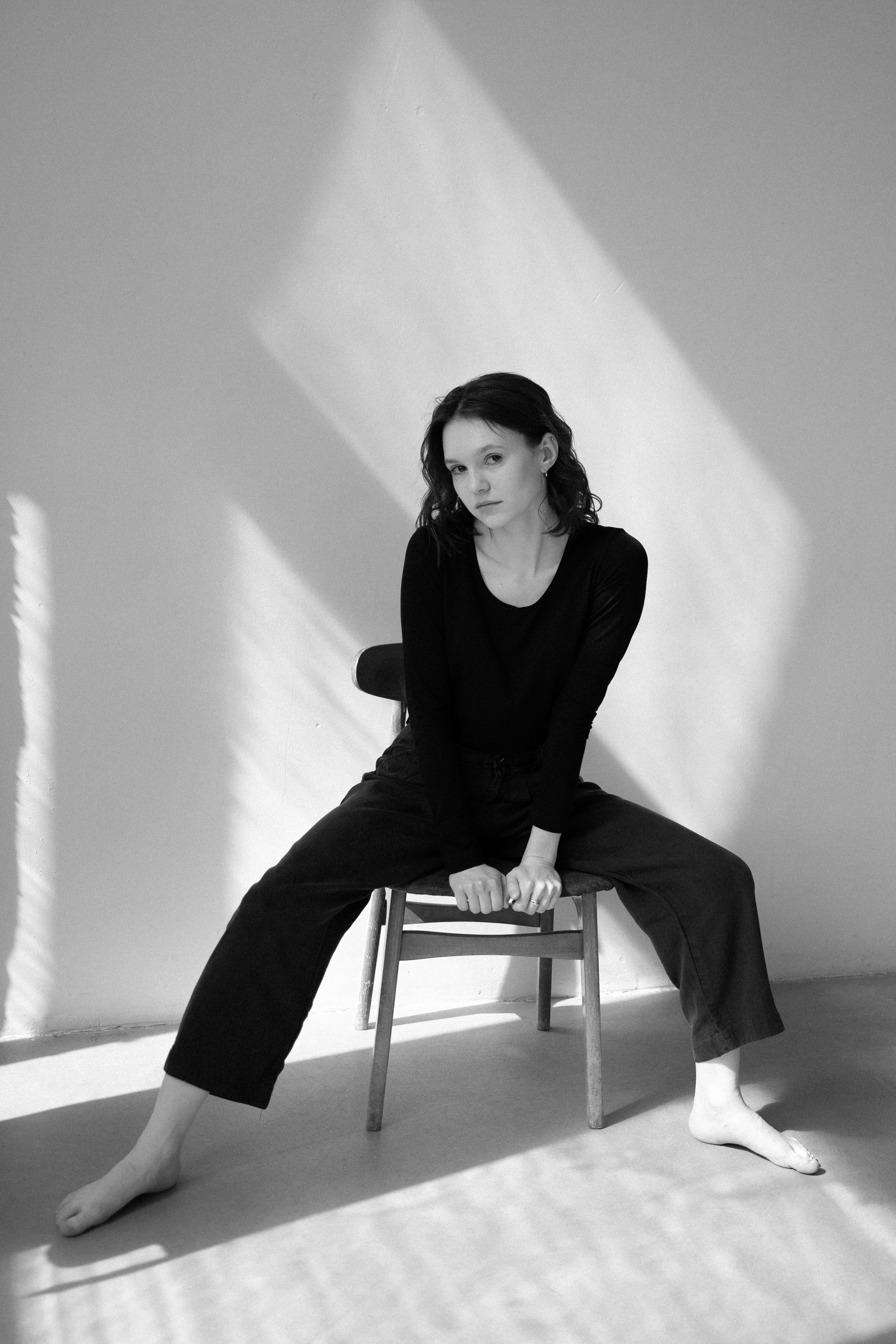 Olya. Anastasiia Maximovа, film & digital photographer. Barcelona, Spain