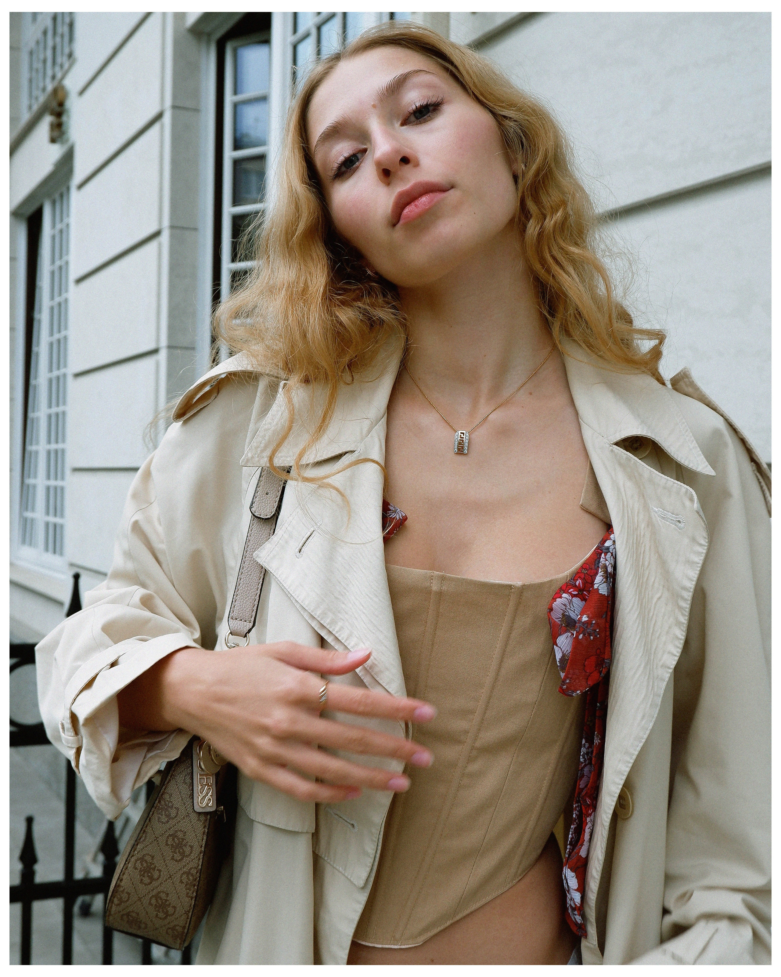 QLING.STUDIO'23. ANNA — PHOTOGRAPHER