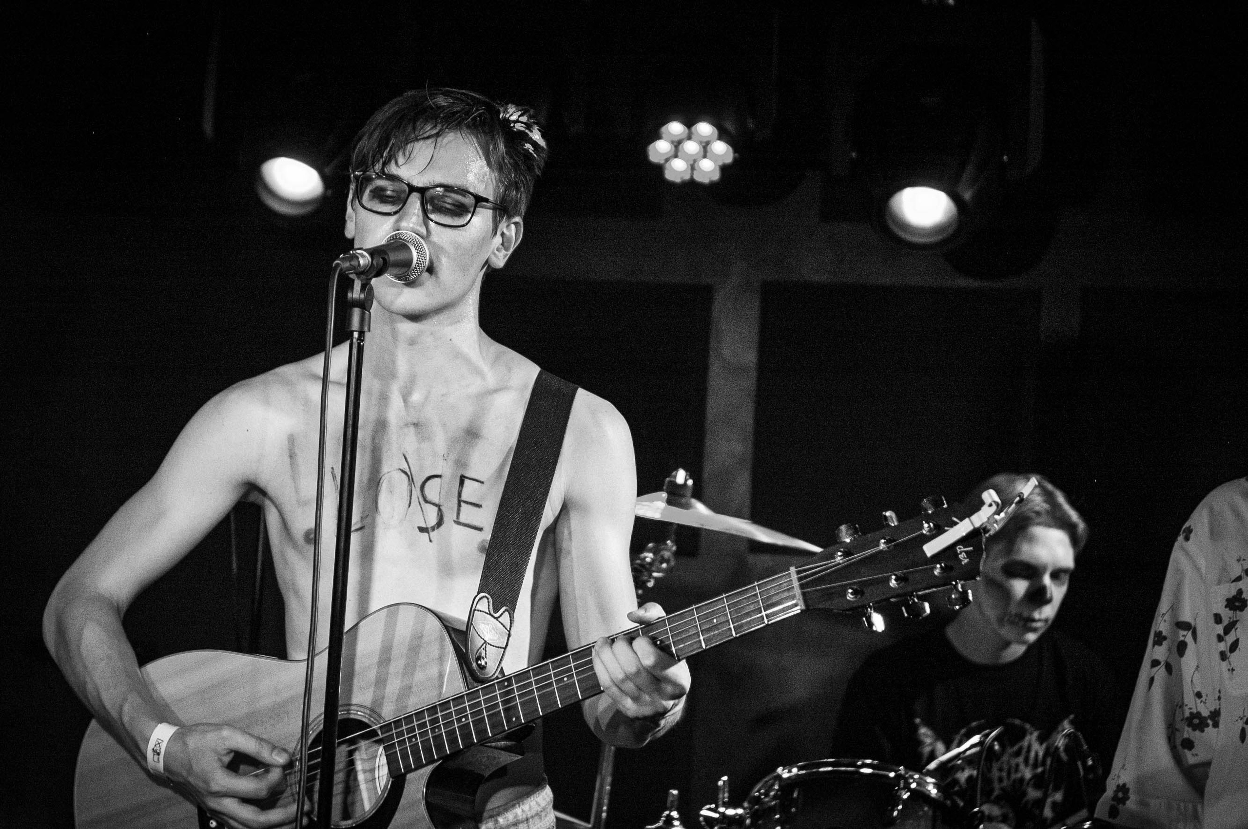 Рок-концерт 27.09.2020. Ларичев Алексей — индивидуальный и репортажный фотограф Москва