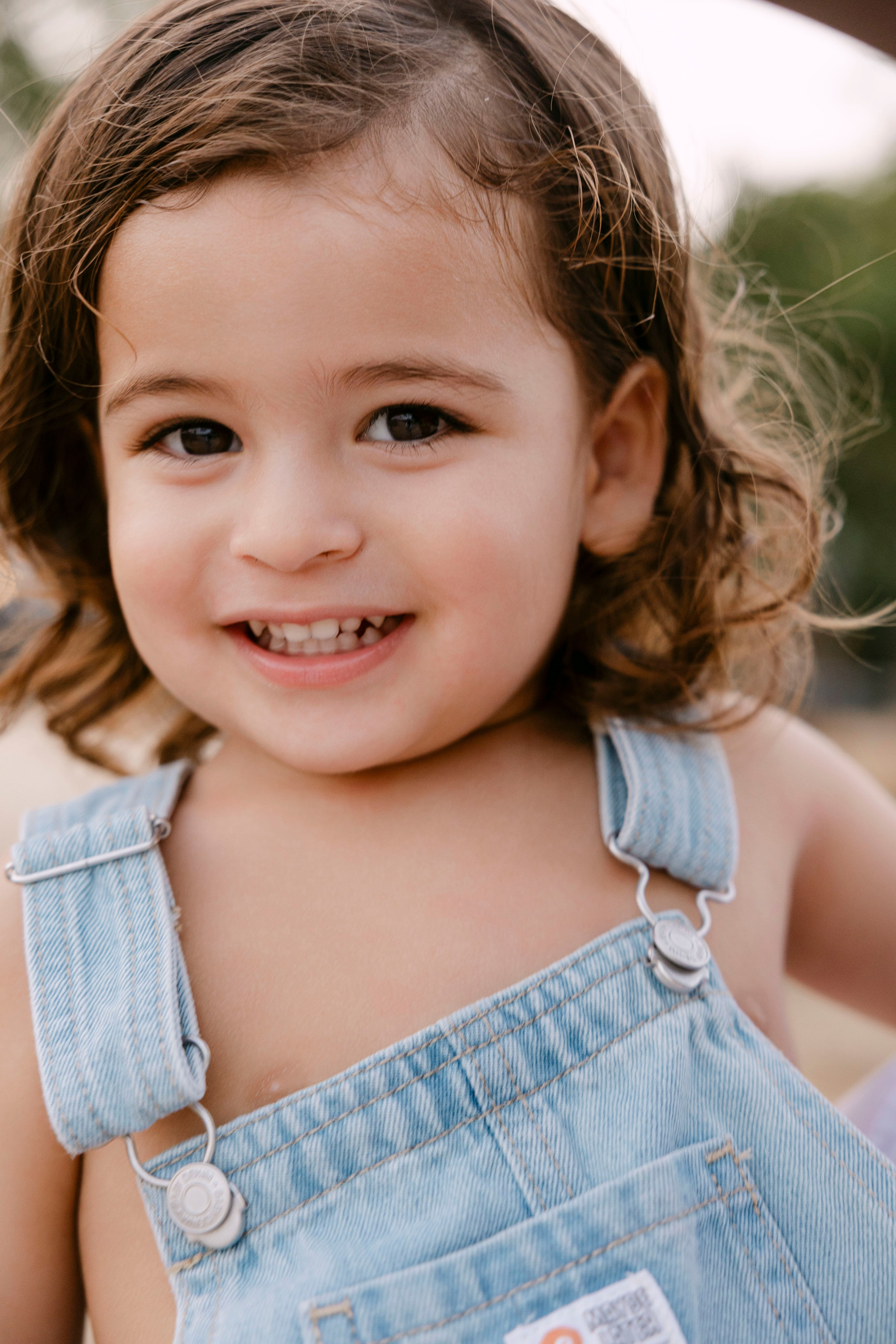 Pregnancy photoshoot at the horse farm. Главная