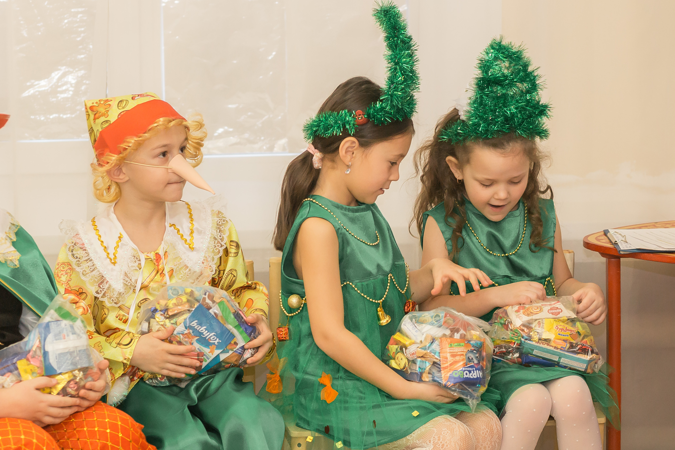 Новогодний утренник. Фотографиня Мария Дикова