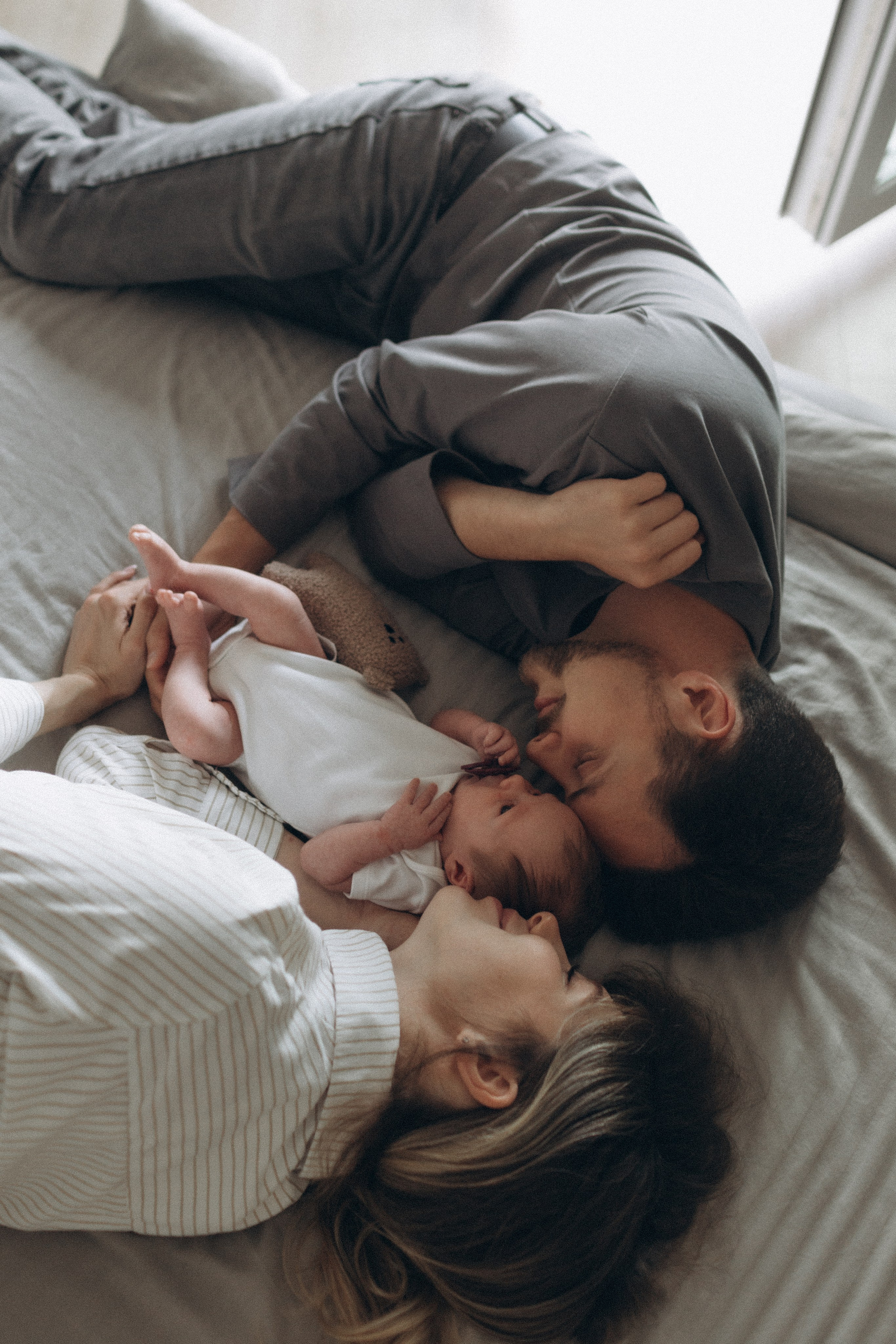 Виктория, Даниил и Лука. 3 недели. -