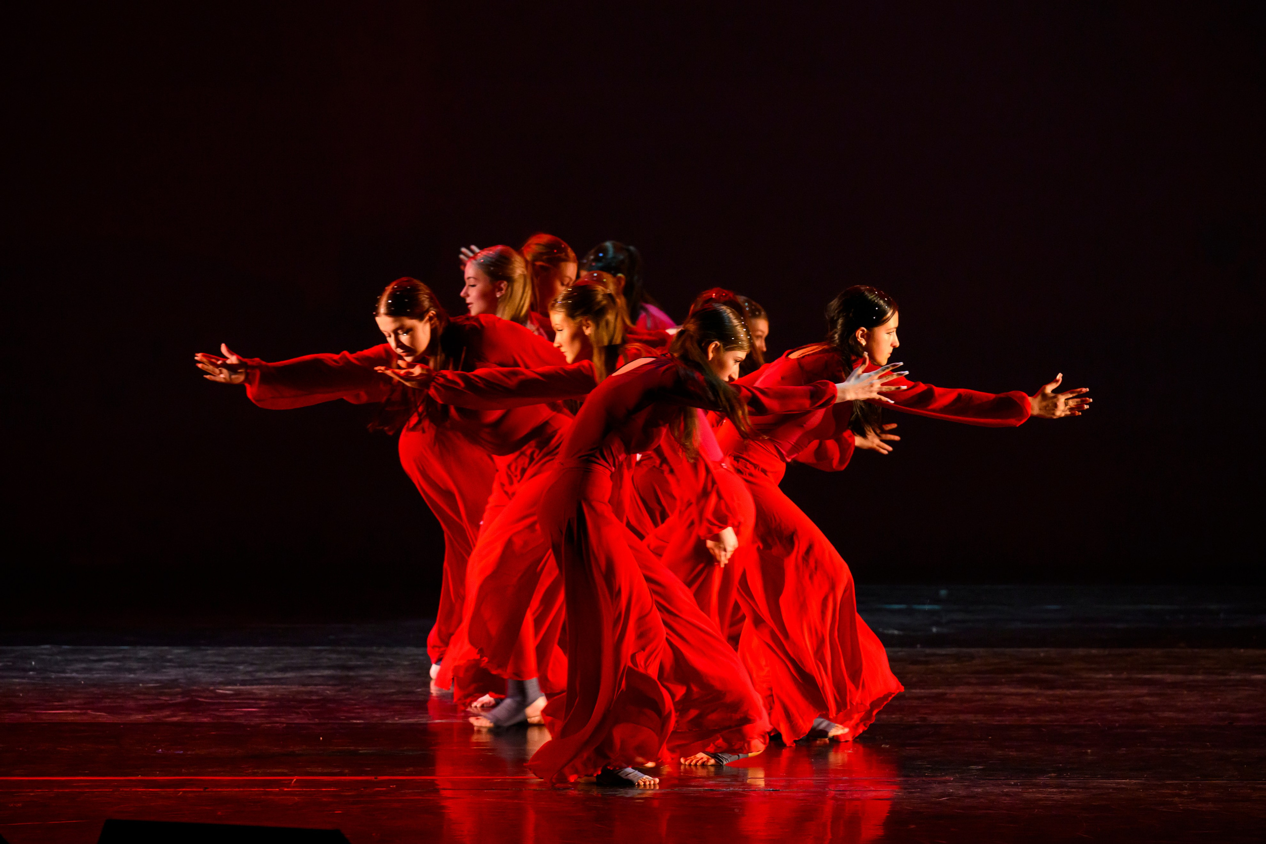 23 апреля, часть 1, БКЗ Октябрьский, г. Санкт-Петербург. Золотое яблочко