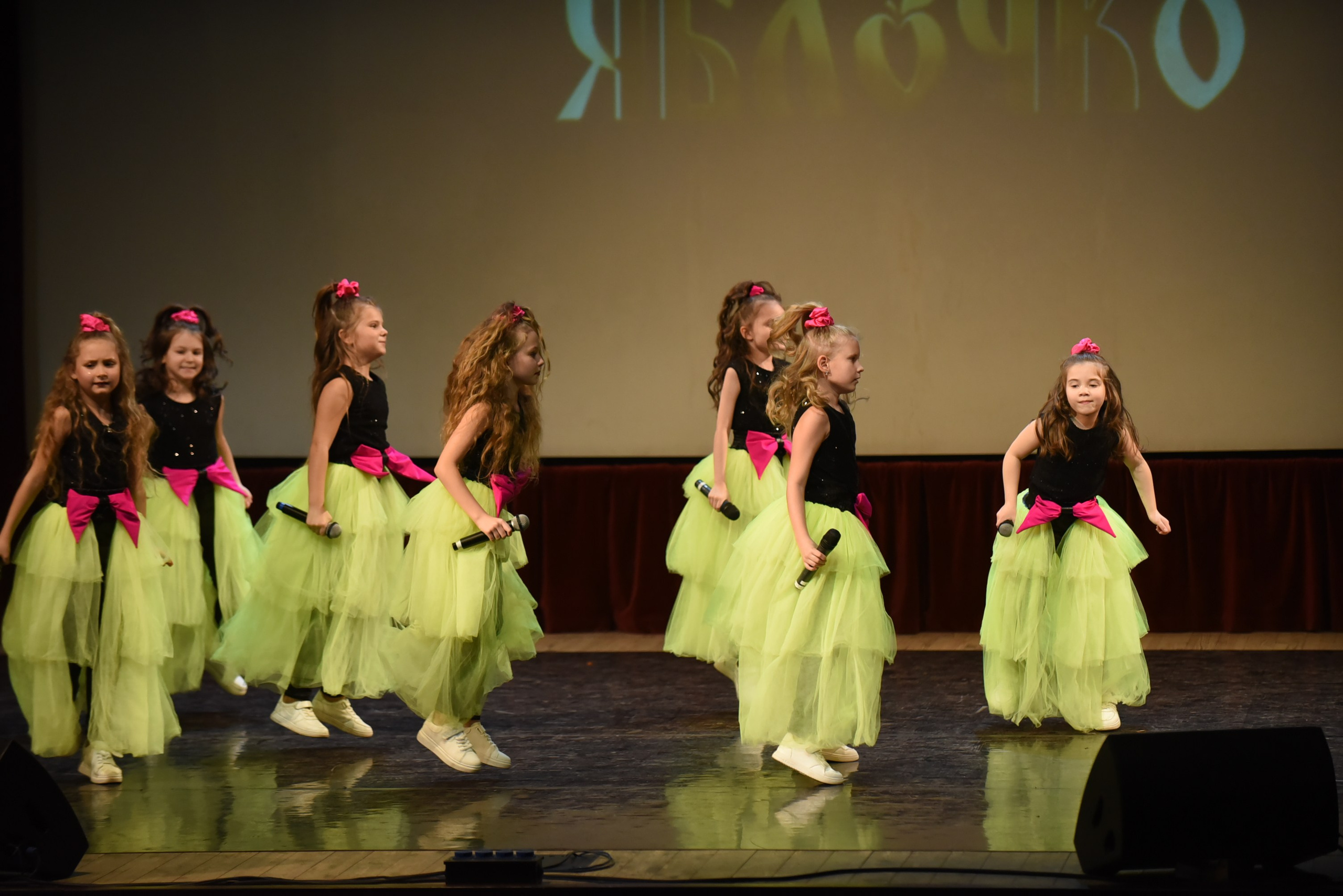 17 ноября, 2 блок, г. Москва. Золотое яблочко