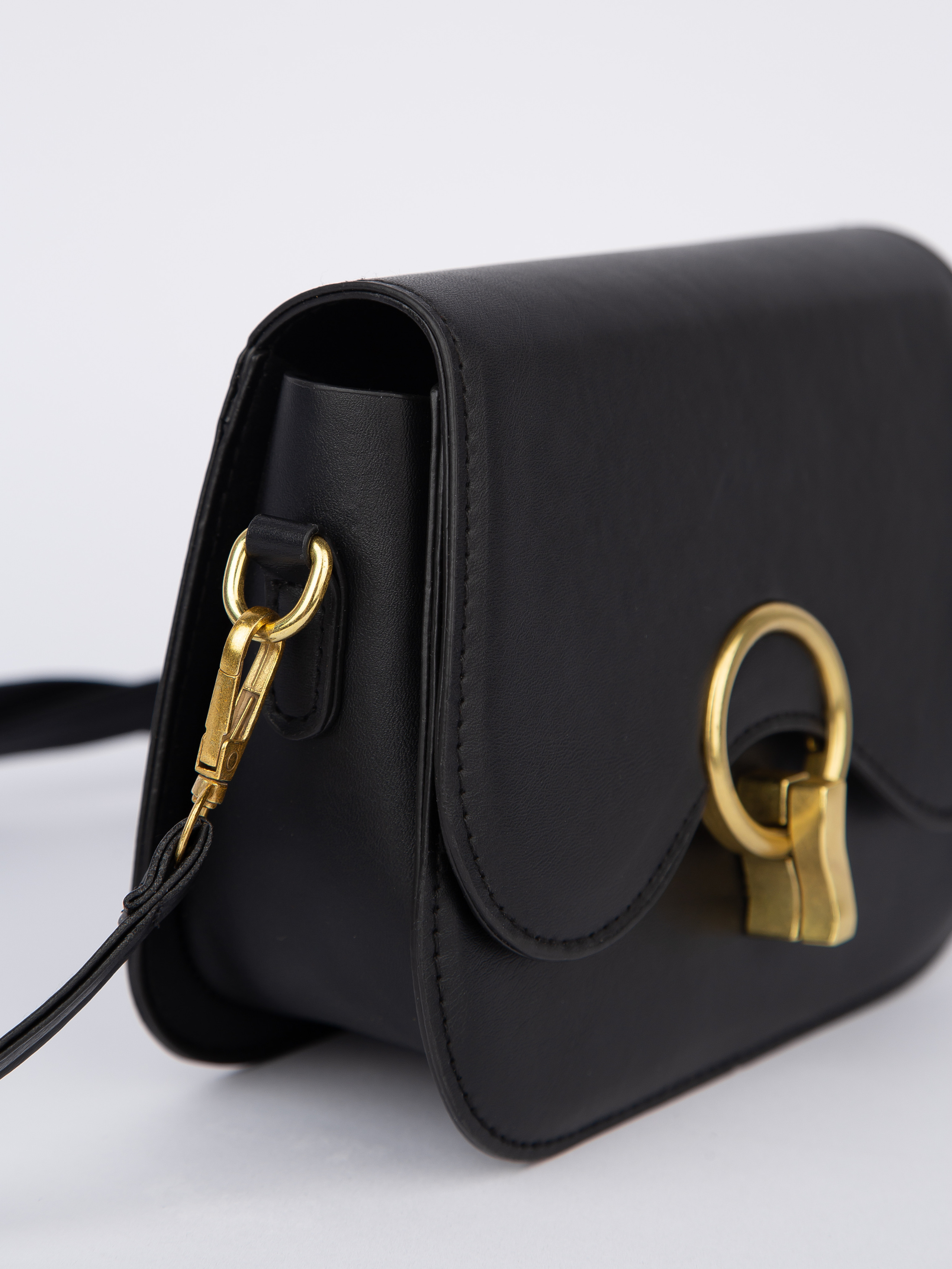 Съемка сумок для брендов и каталогов в Москве Фотограф Анна Татаурова. Фотограф Анна Татаурова | Авторская фотосъемка в Москве