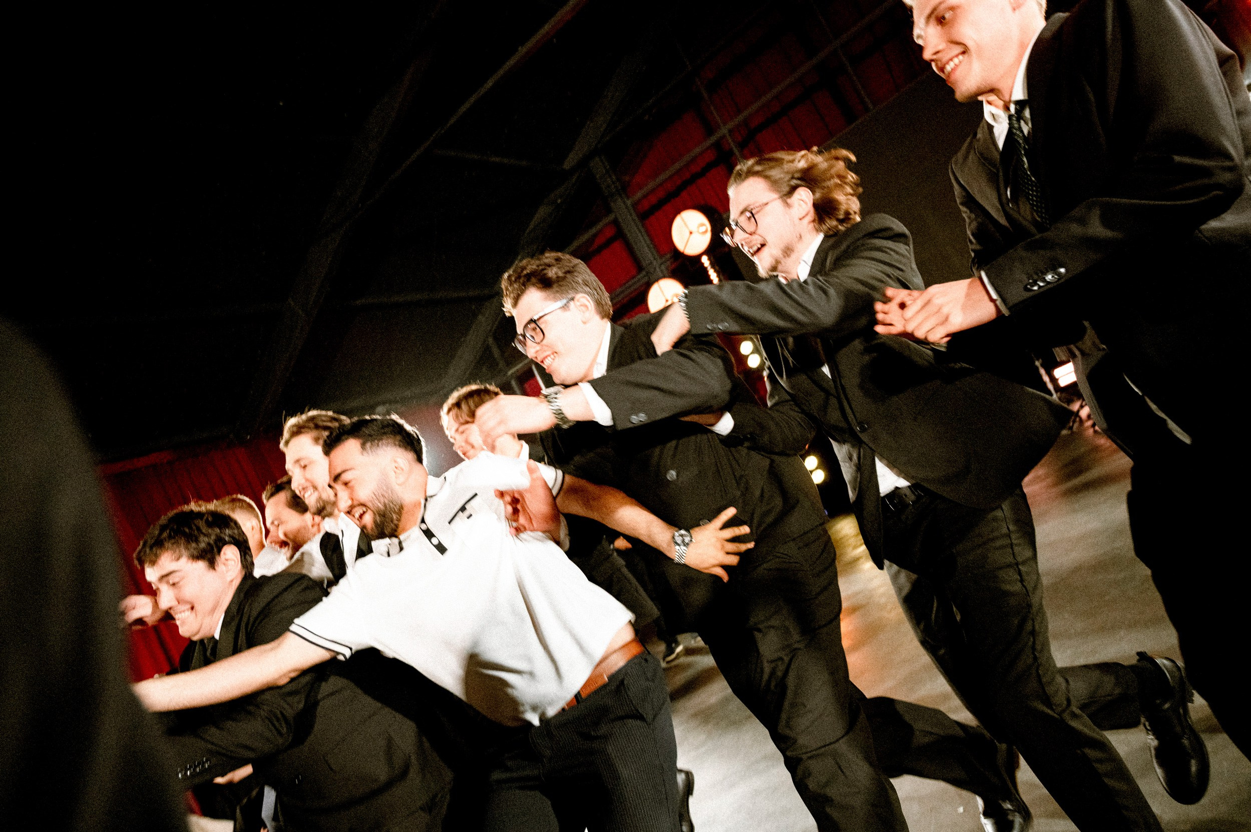 Иван и Софья (Mironova Wedding) — Hide. Фотограф Антон Горин