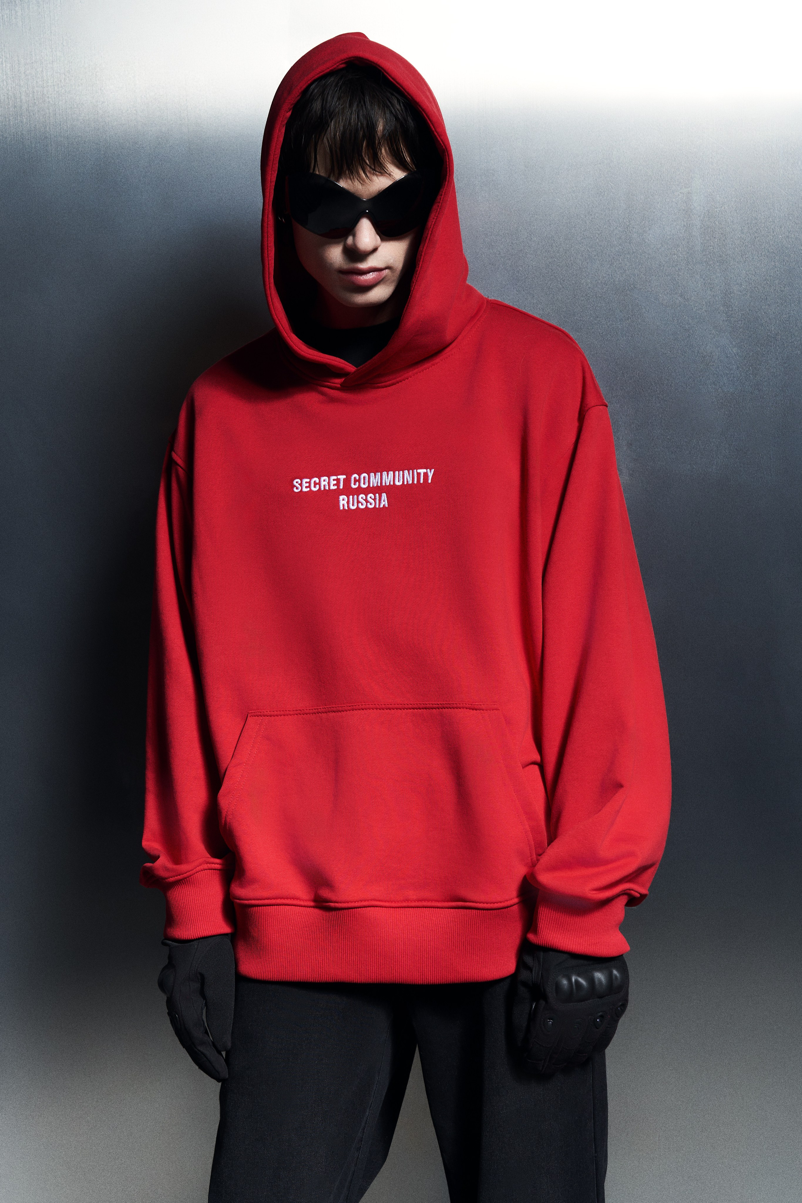 SCRMERCH — CLOSED DROP. DINIS MUSTAFIN | PHOTOGRAPHY