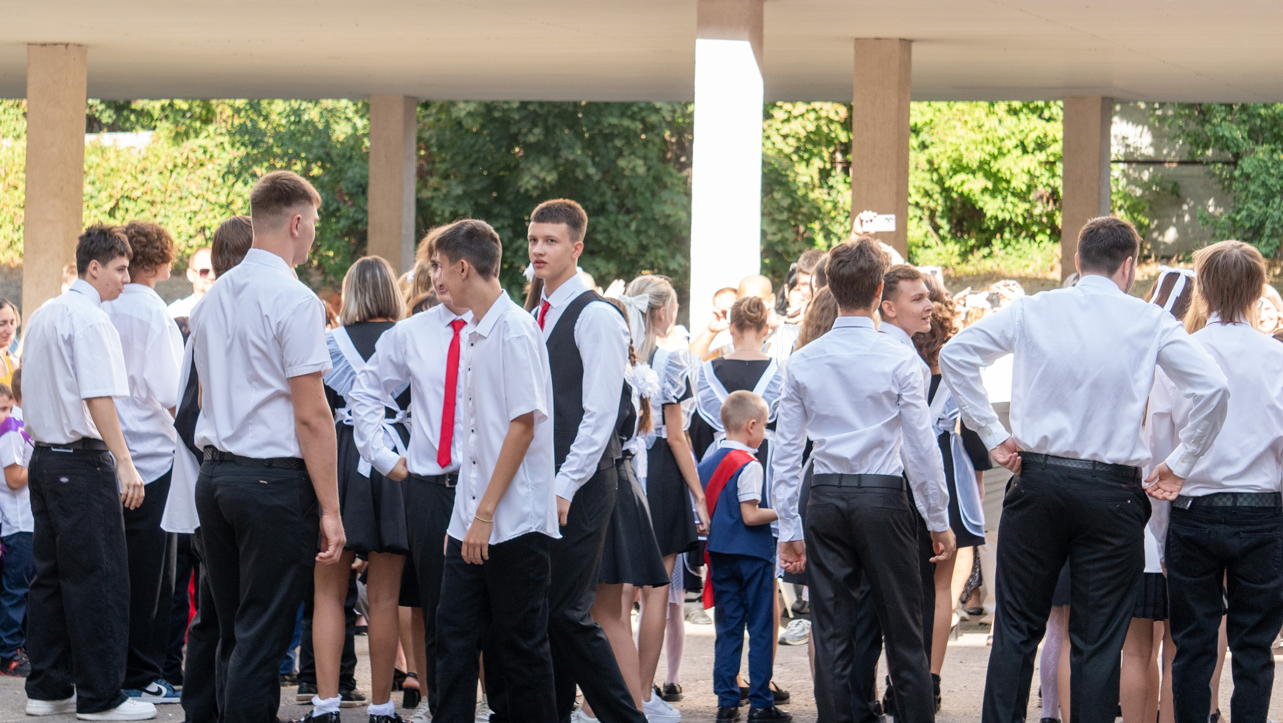 Сборные со школ. Фотограф в РФ и ЛНР Юлия Федосеева