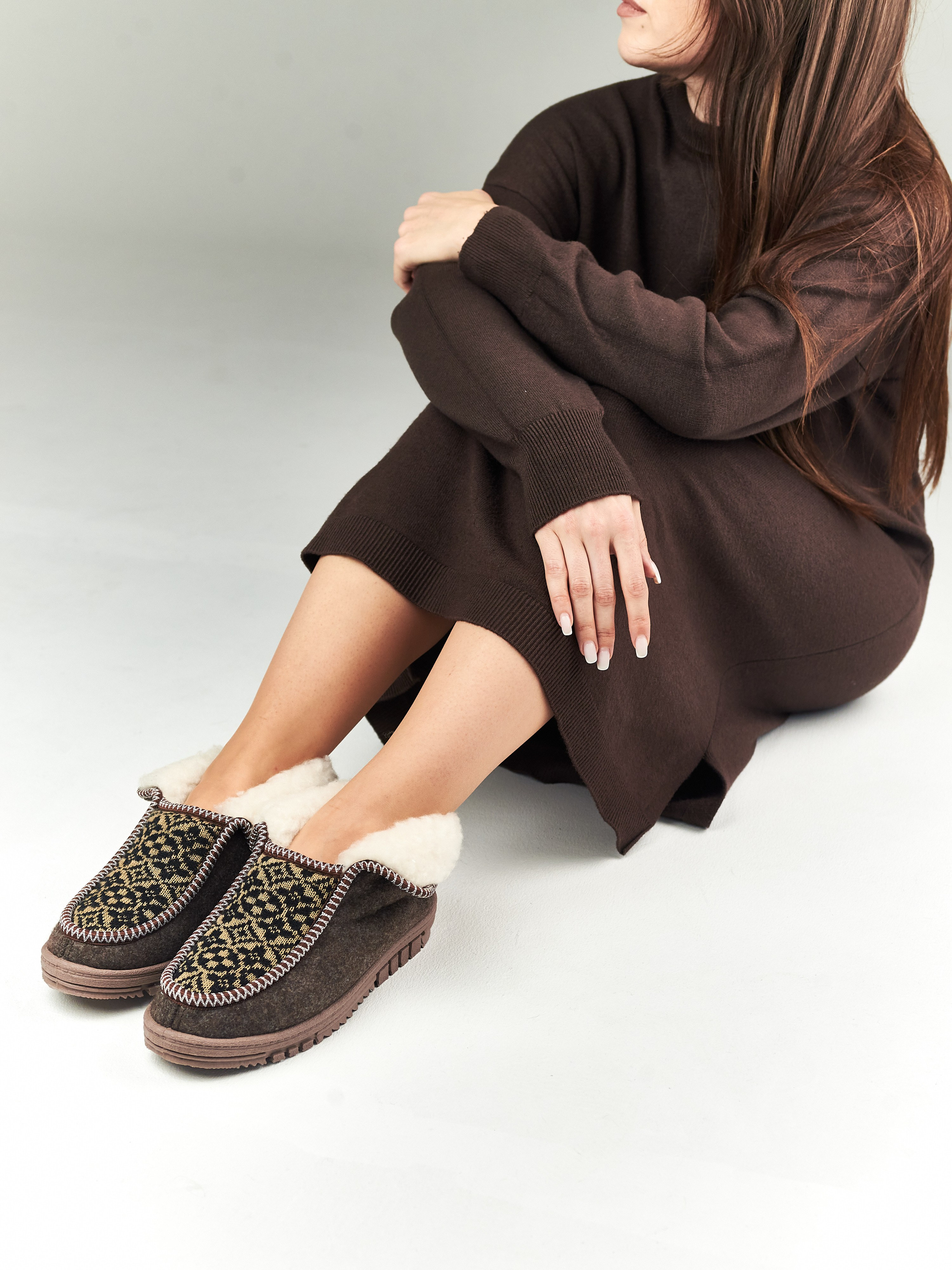 Рекламные фото вашего товара или услуги.