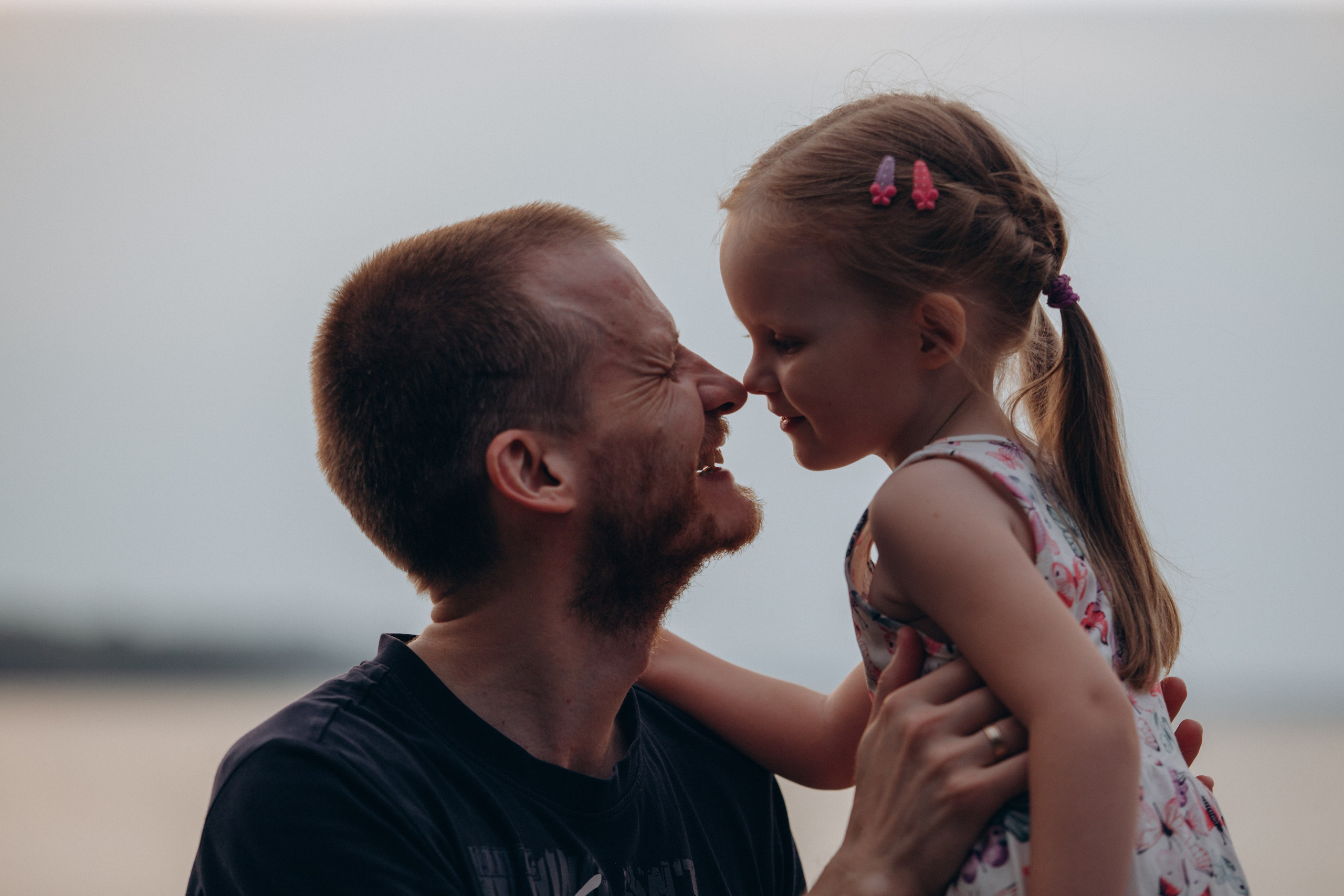 Карусель поцелуев. Семейный фотограф в Белгороде