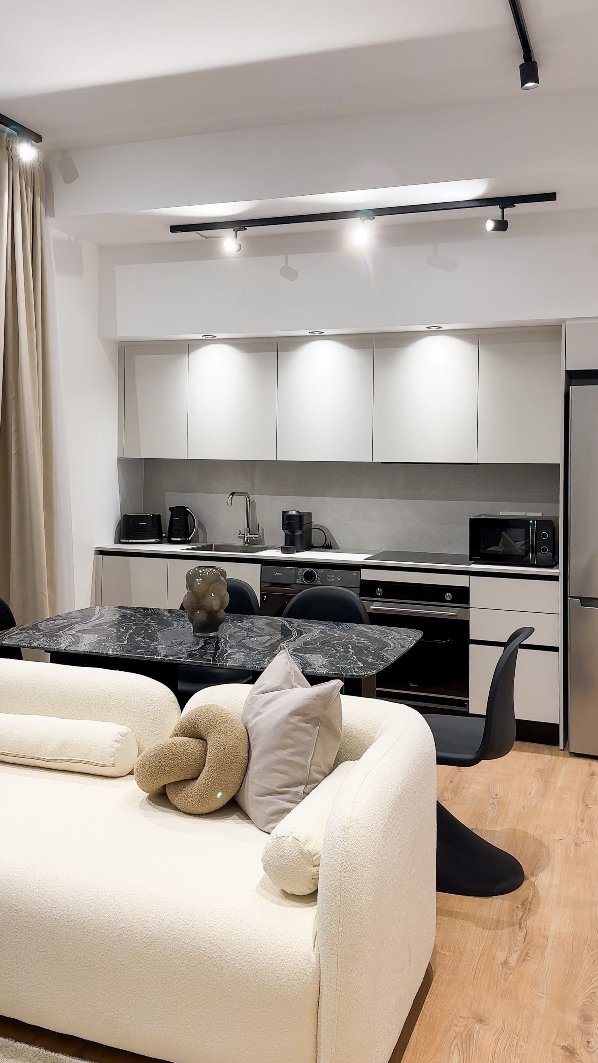 Агенство Недвижимости. Видеограф Добромыслов