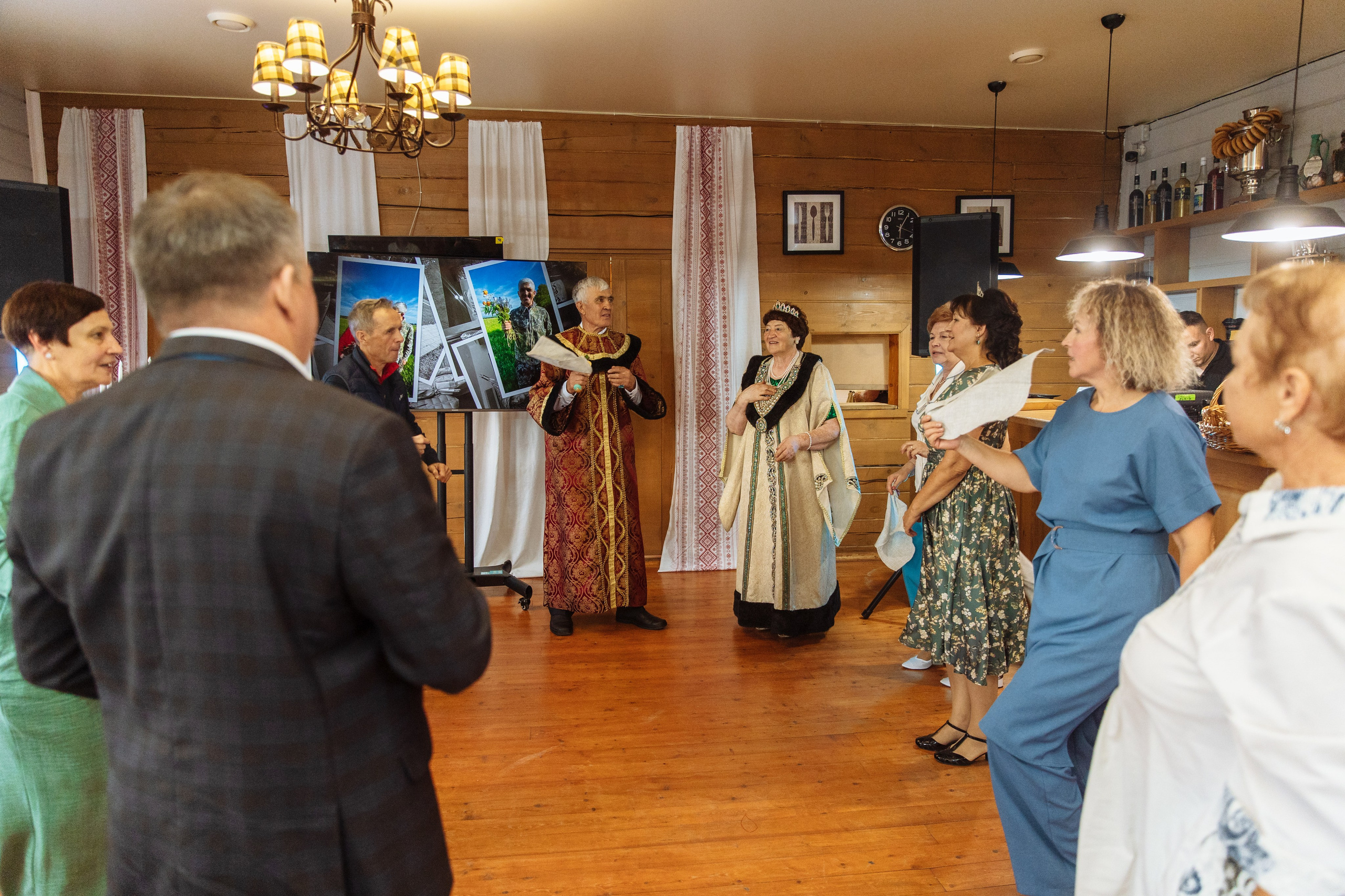 «Иван Васильевич меняет профессию» Юбилей. Свадебный и семейный фотограф в Улан-Удэ