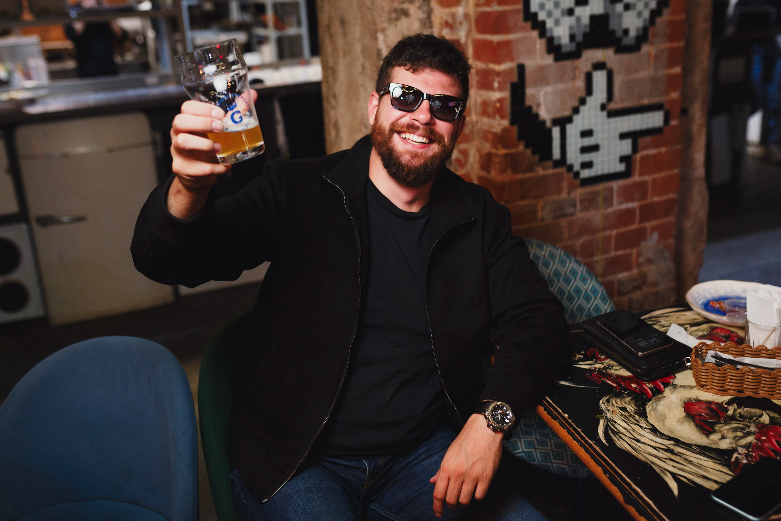 ЗАВЕДЕНИЯ. Roman Photo