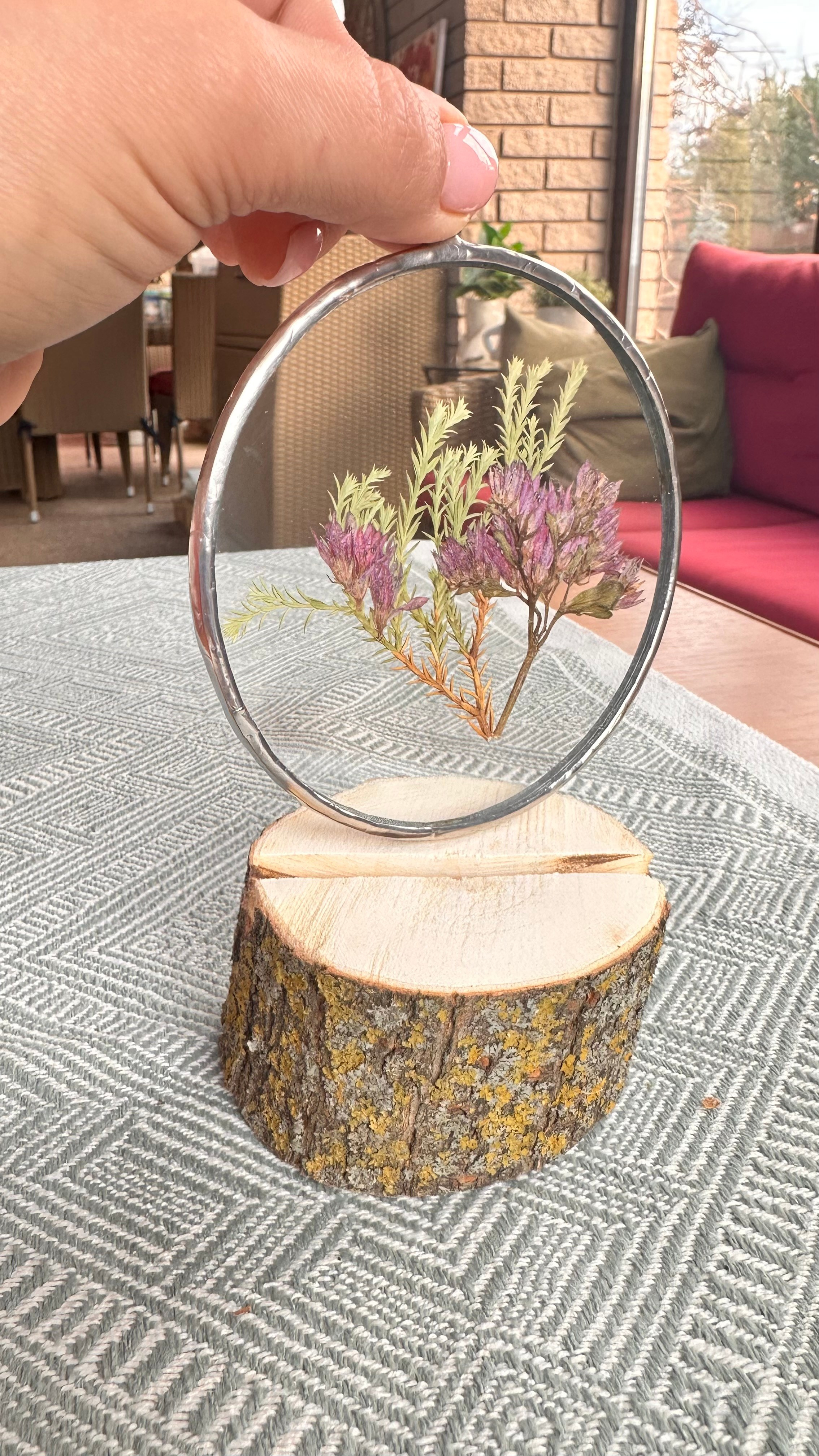 Гербарий в стекле с сухоцветами (витраж в технике тиффани). Гербарий в стекле, интерьерные панно, витражи с сухоцветами в технике тиффани