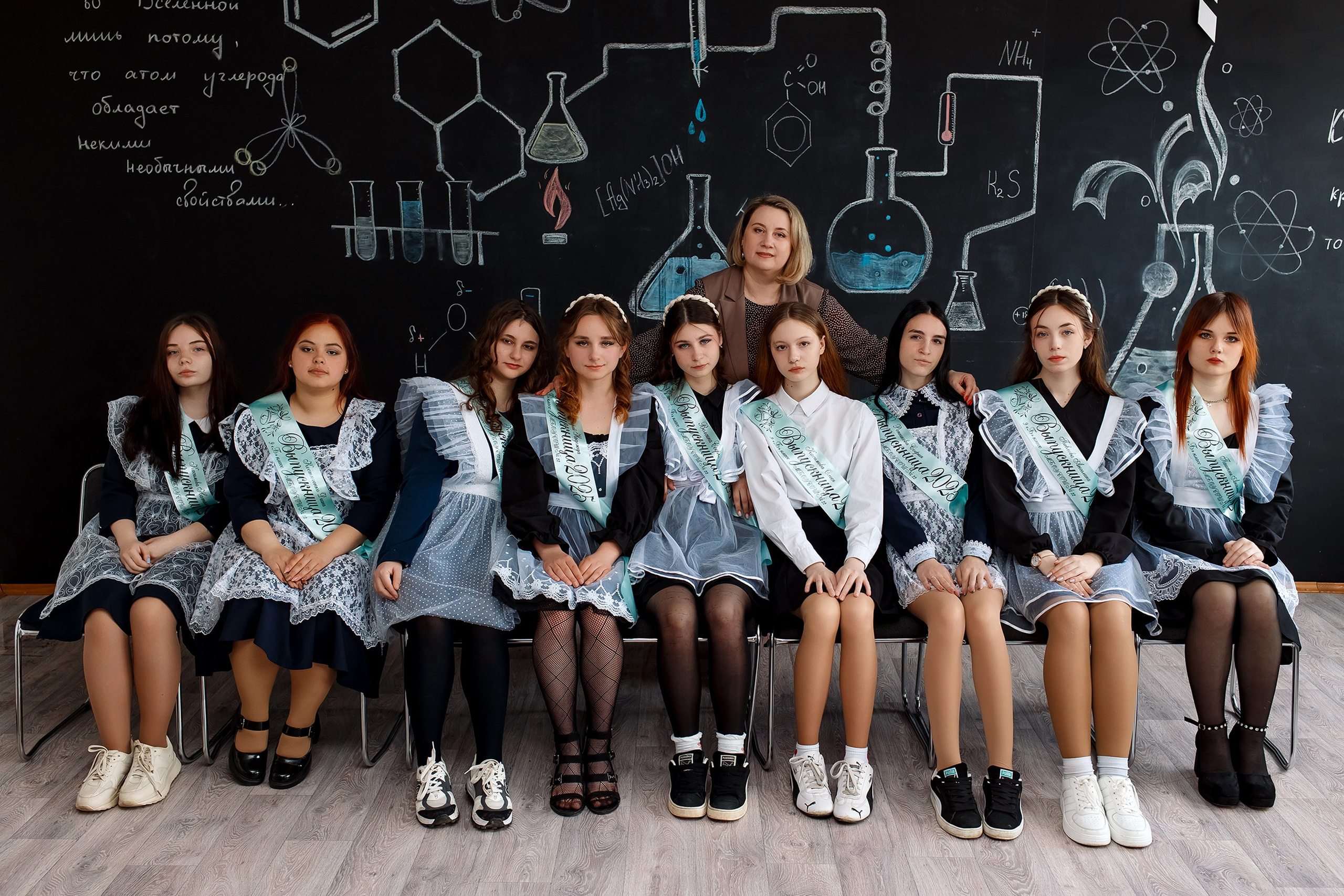 9 класс съемка в школе. Фотограф Любовь Корниенко, Примоский край