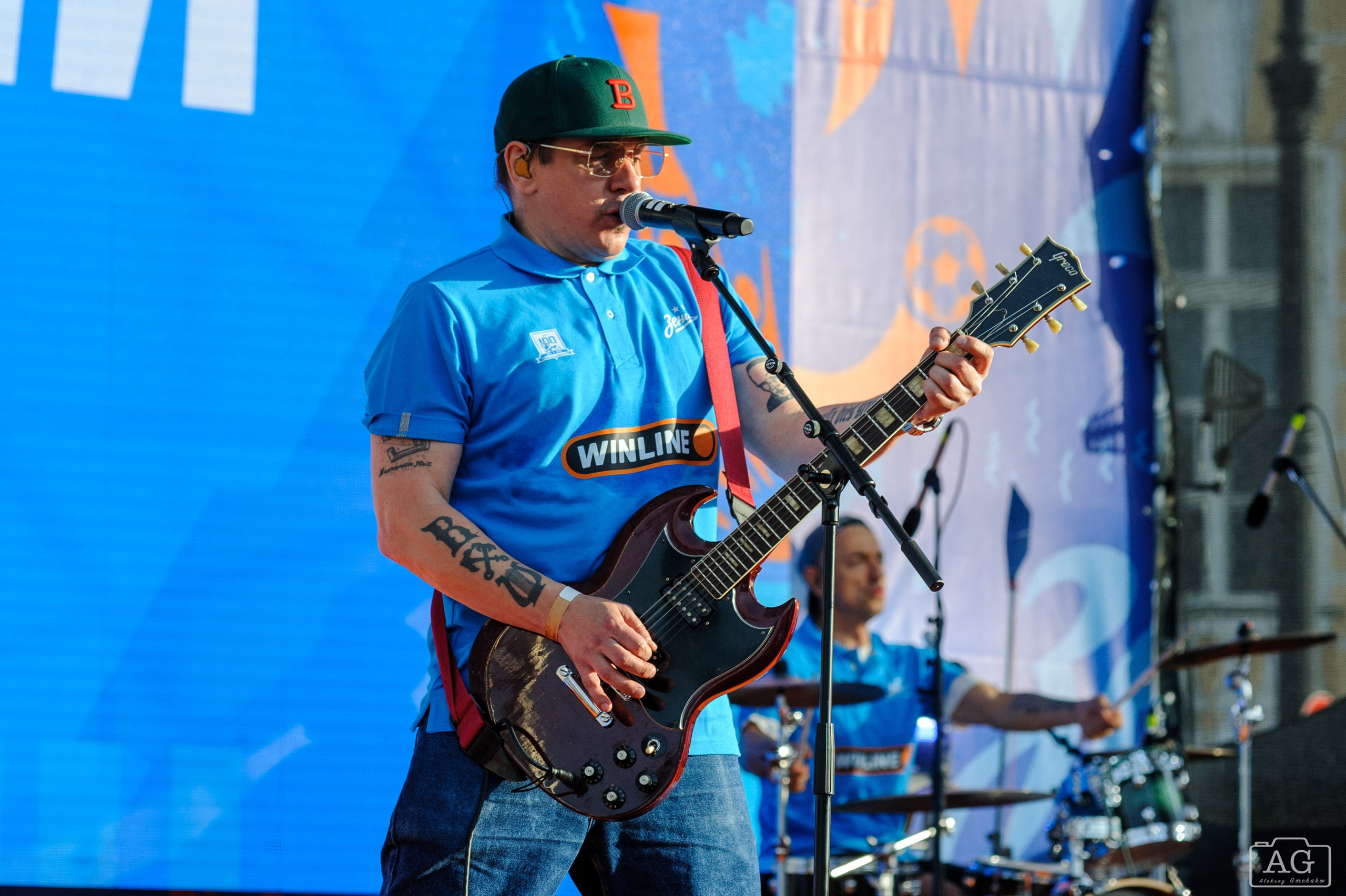 Группа «Кирпичи» на открытой тренировке ФК «Зенит». Алексей Горчаков. Фотограф на ваш праздник