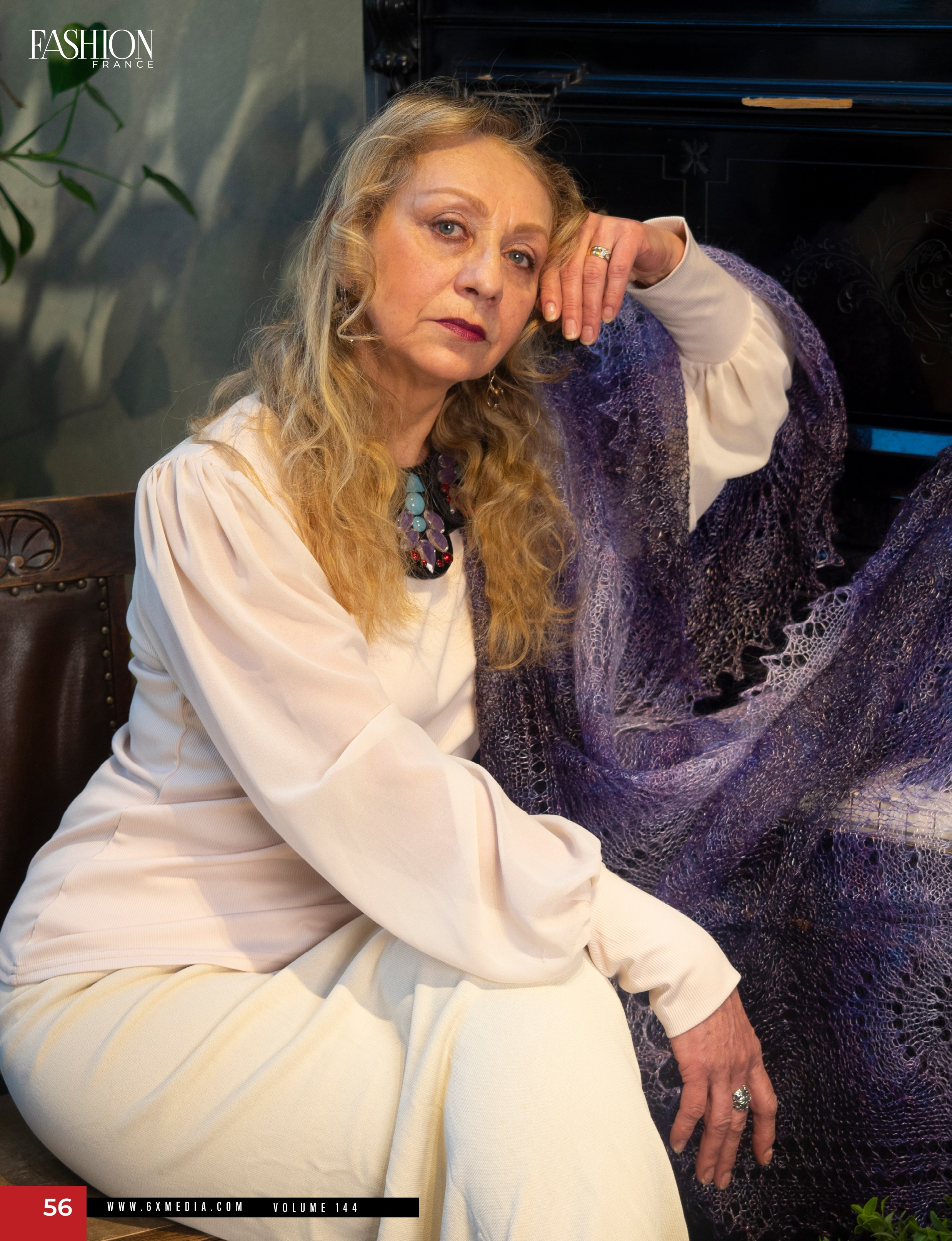 Публикация в 6X Fashion France, 2025. Коллекционер и искусствовед Олеся Ястребова