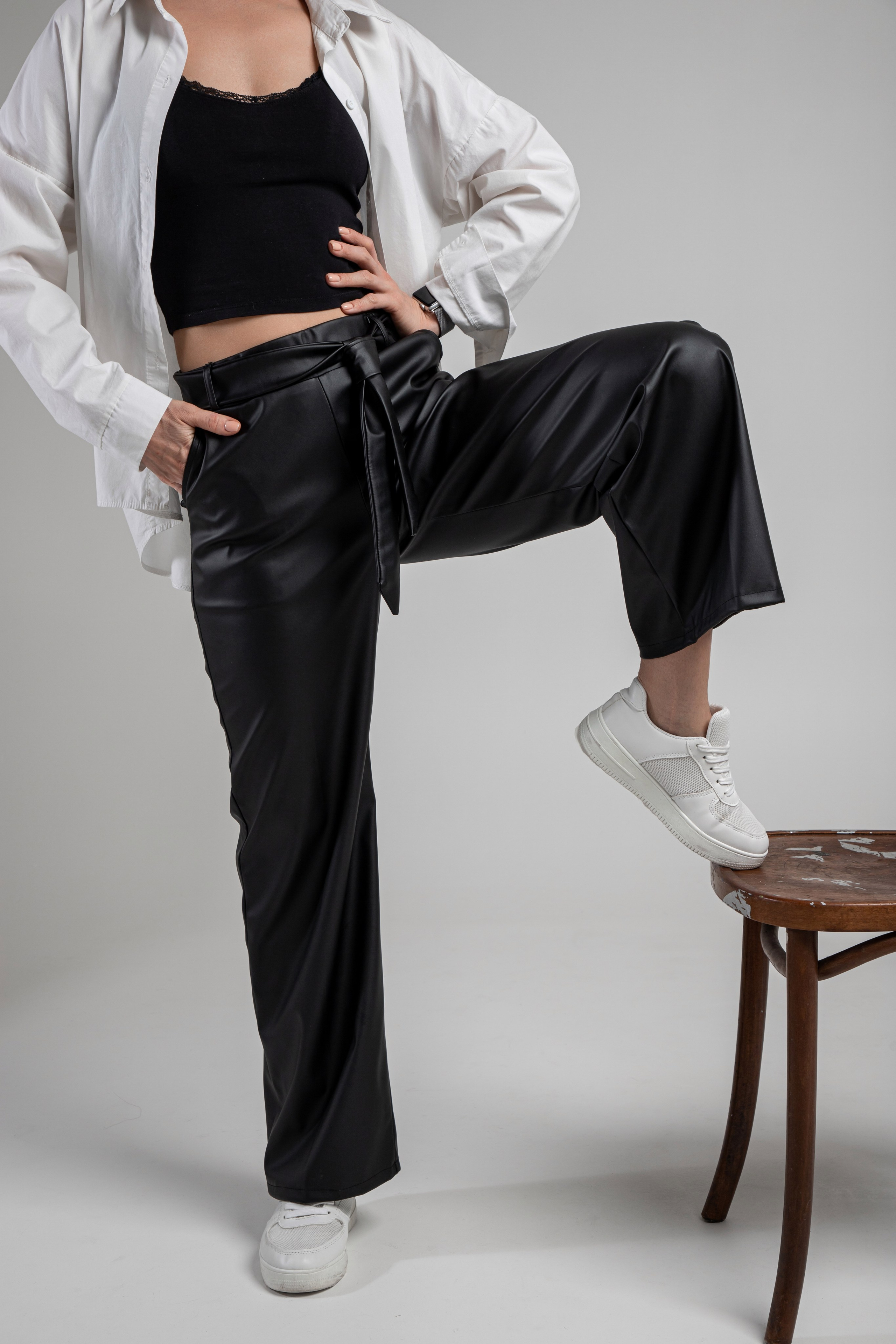 Брюки. Фотограф Денис Лесковский (Тюмень)