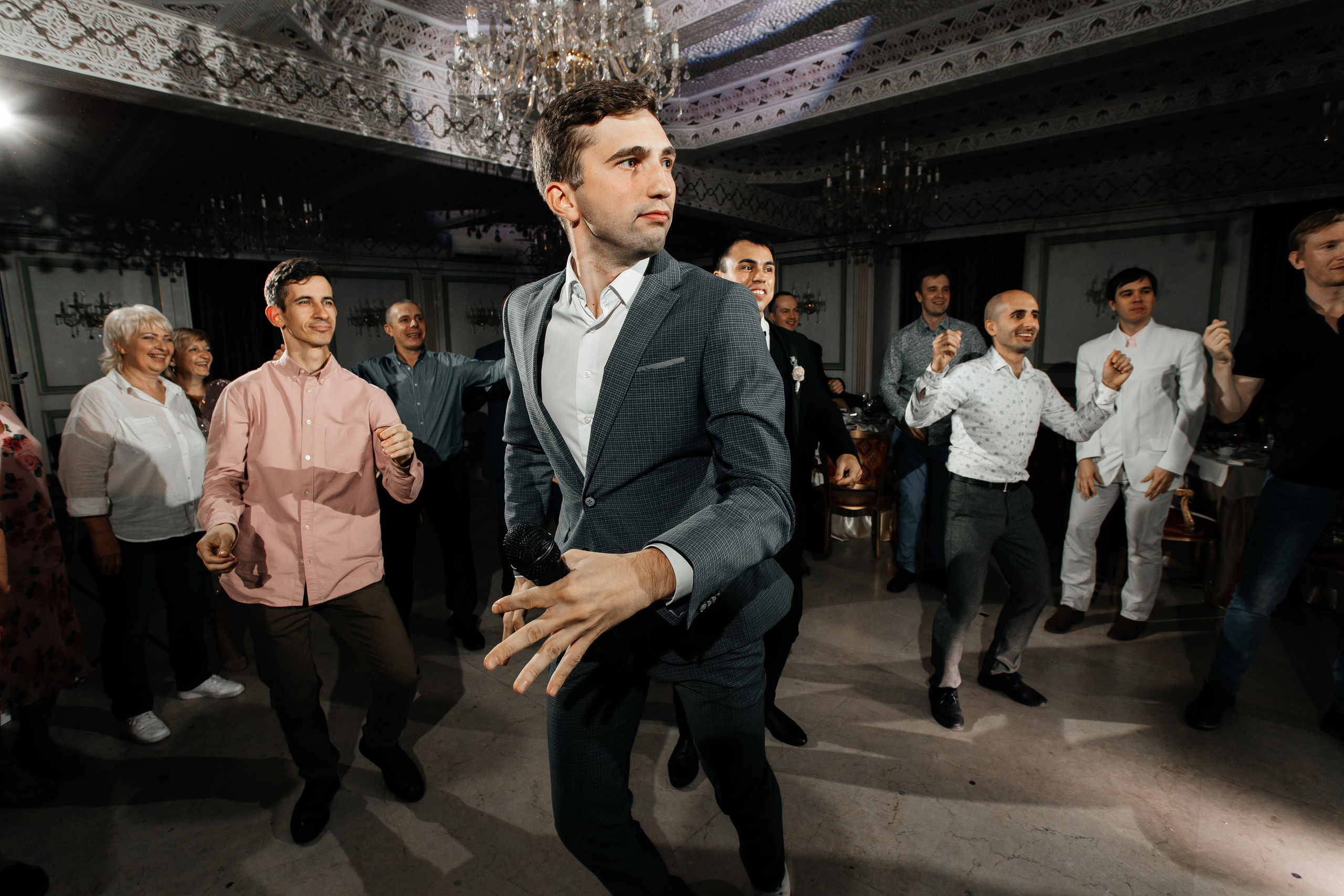 Танцуй!. Свадебный фотограф в Ярославле Андрей Перегудов