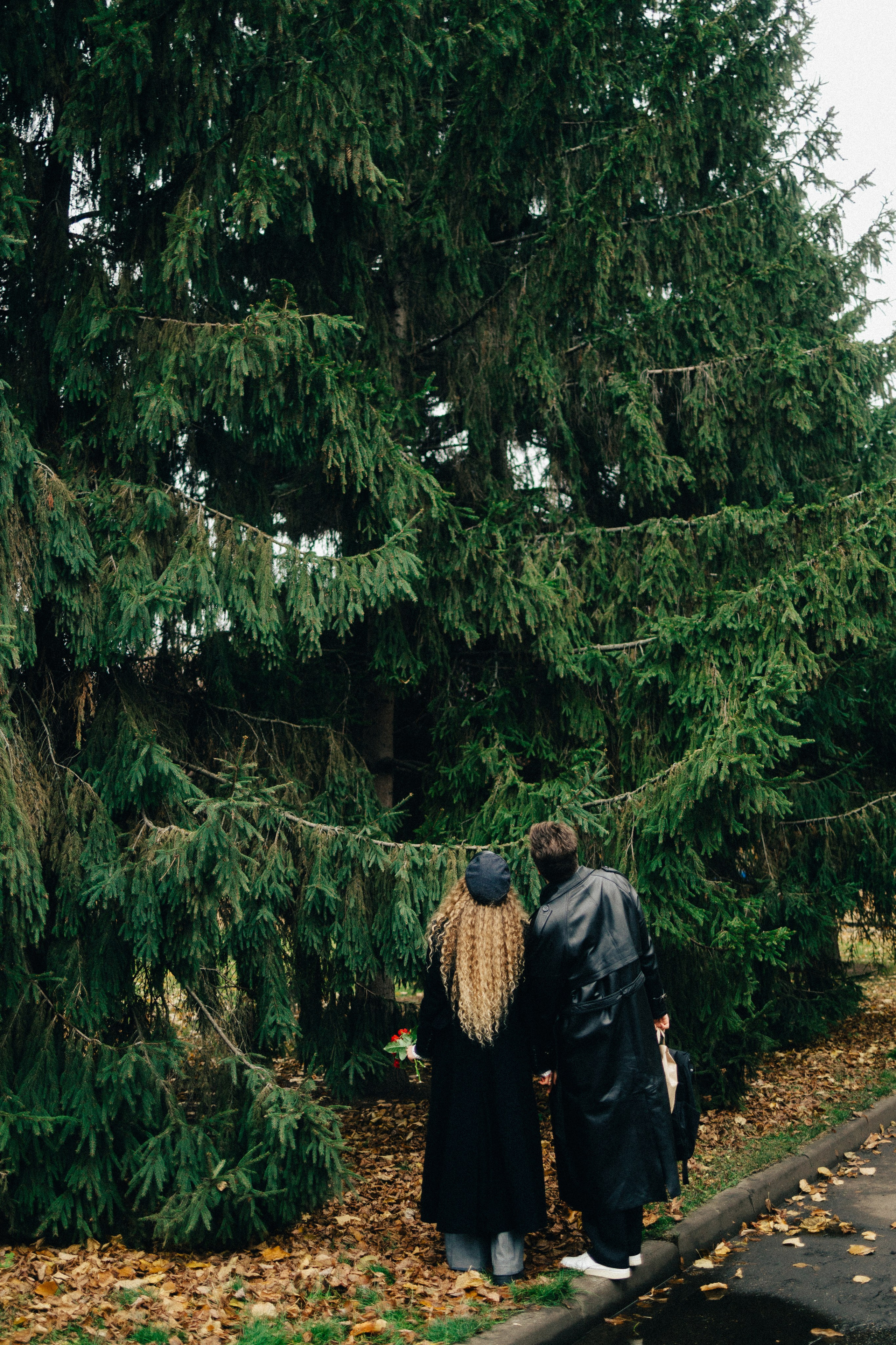 Тим и Кристина, проогулка в парке Горького. Свадебный и портретный фотограф в Москве Кристина Золотова