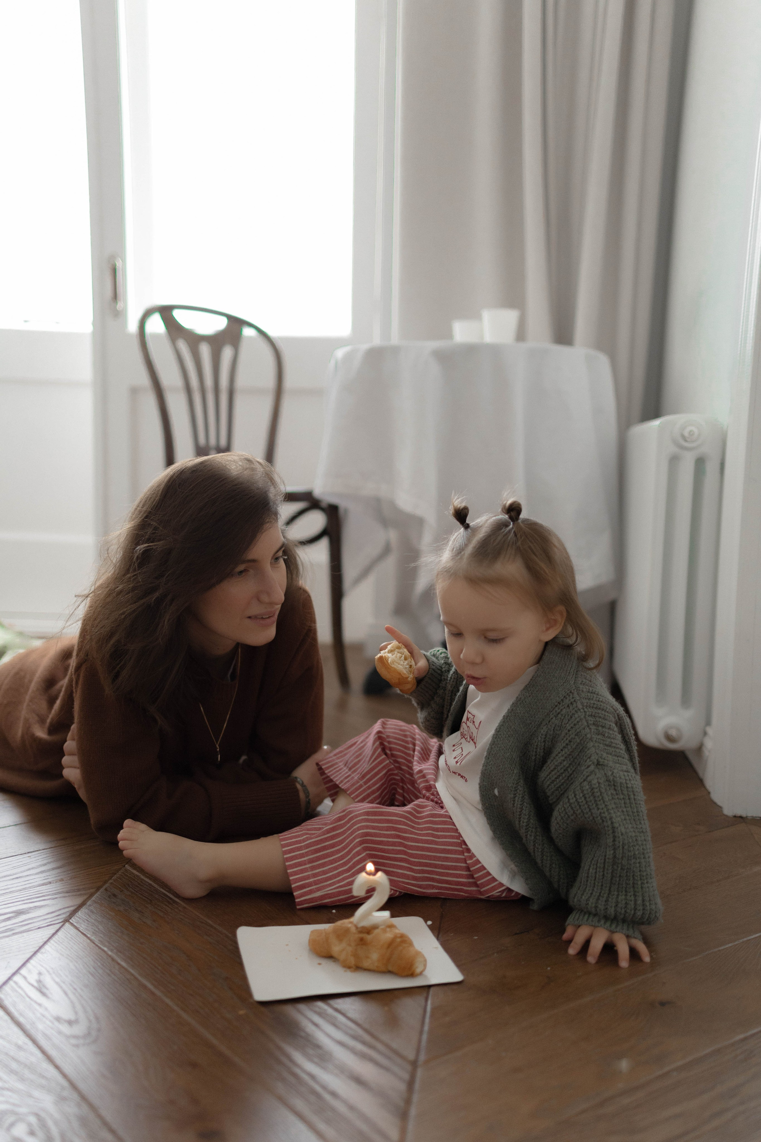 Скоро два. Фотография о важном