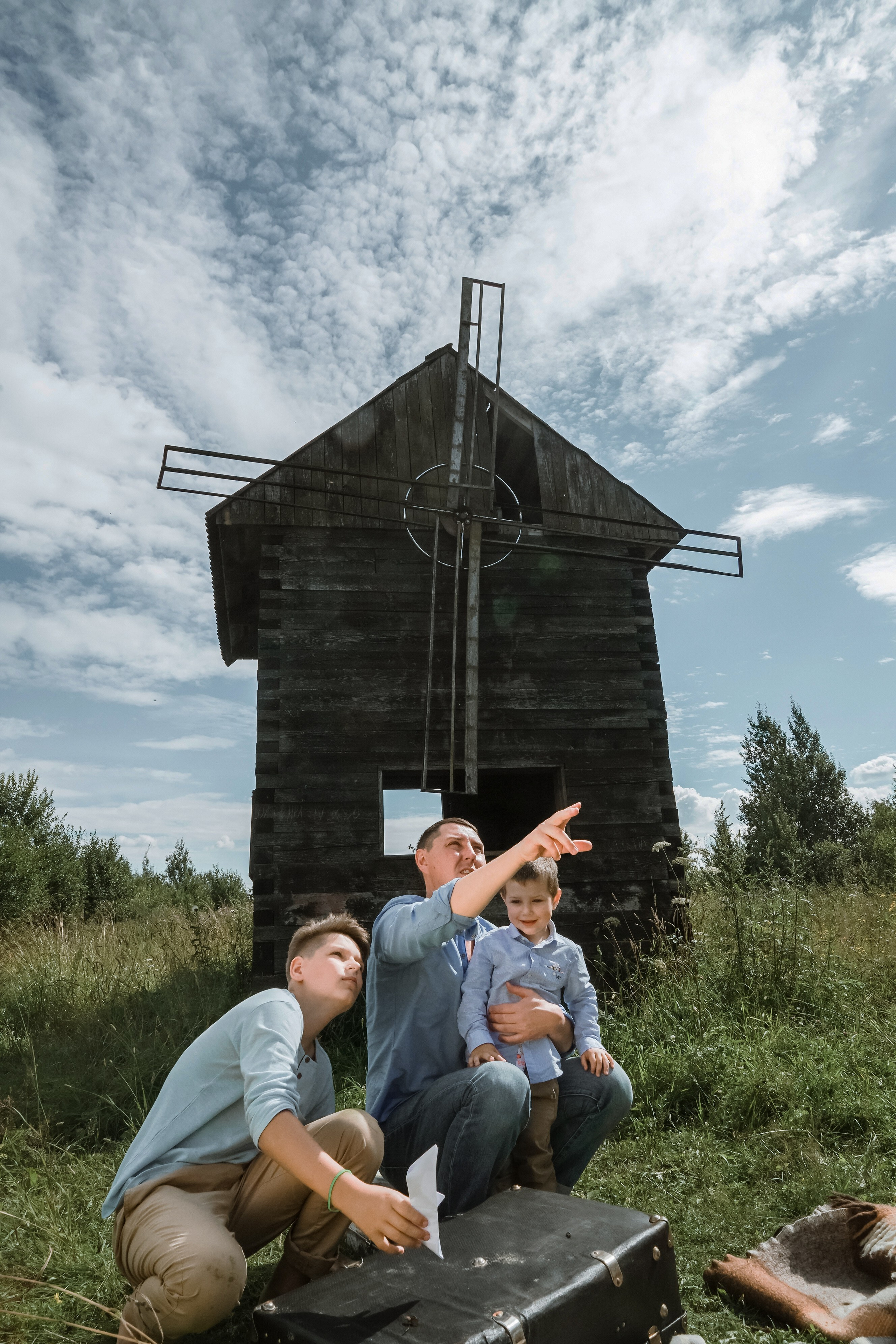 Семейная съёмка на старой Мельнице. Свадебный, семейный и контент фотограф в Санкт- Петербурге Елена Грие