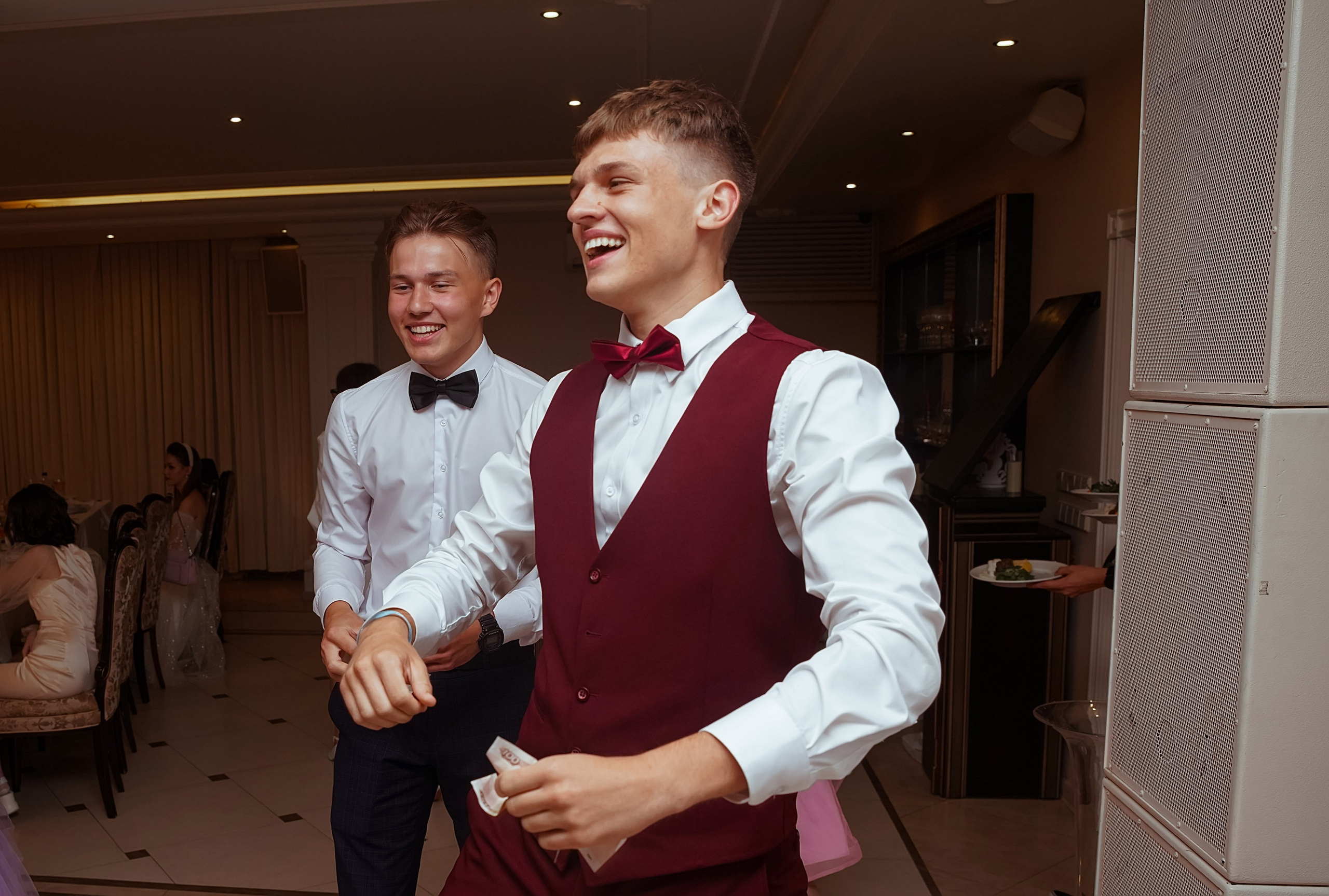 Выпускной, вручение диплома, прогулка, Онегин. Семейный и детский фотограф в Нижнем Новгороде