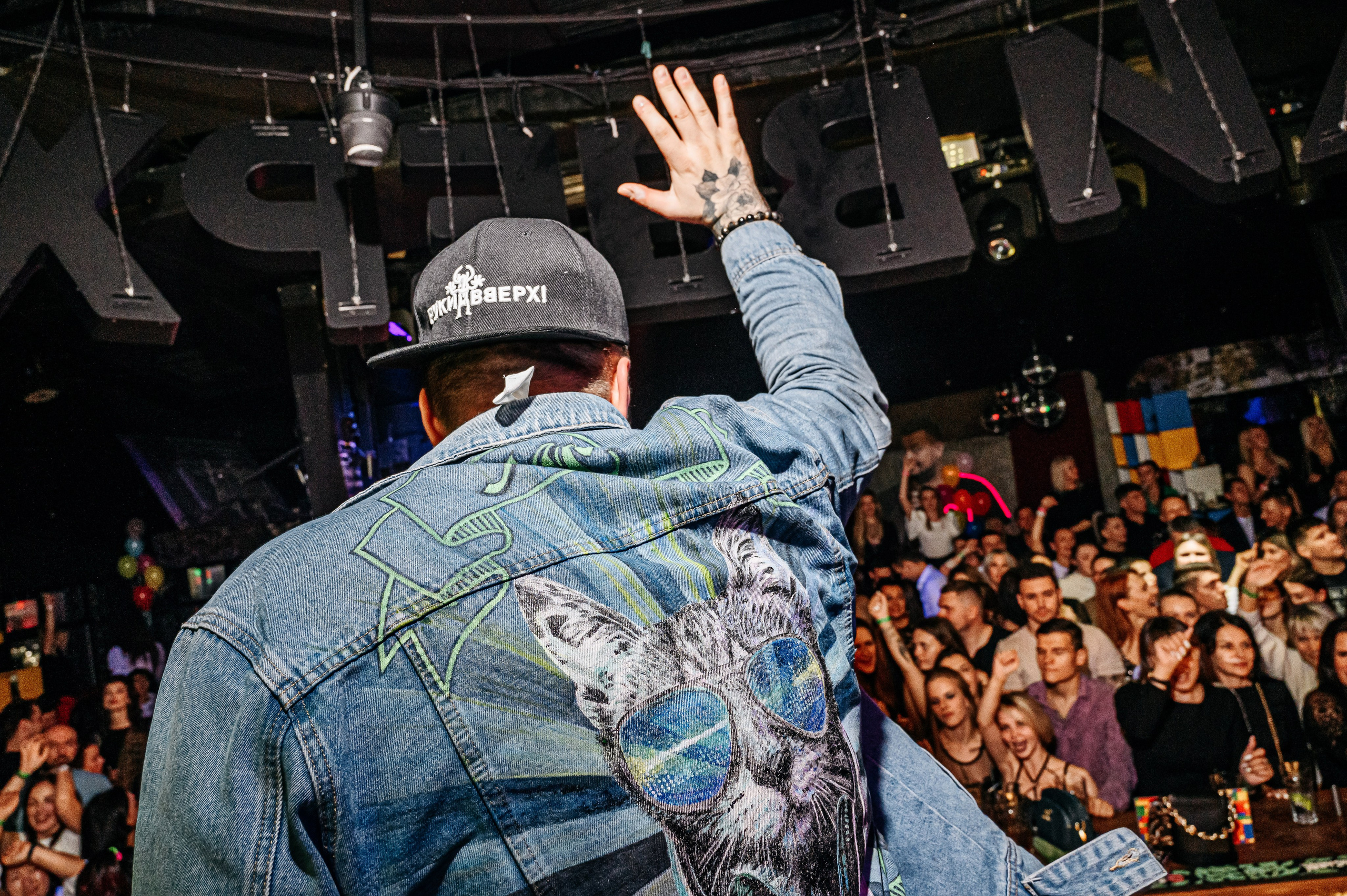 Сергей Жуков. Открытие бара «Руки вверх». Фотограф Владивосток. Игорь Кирсанов