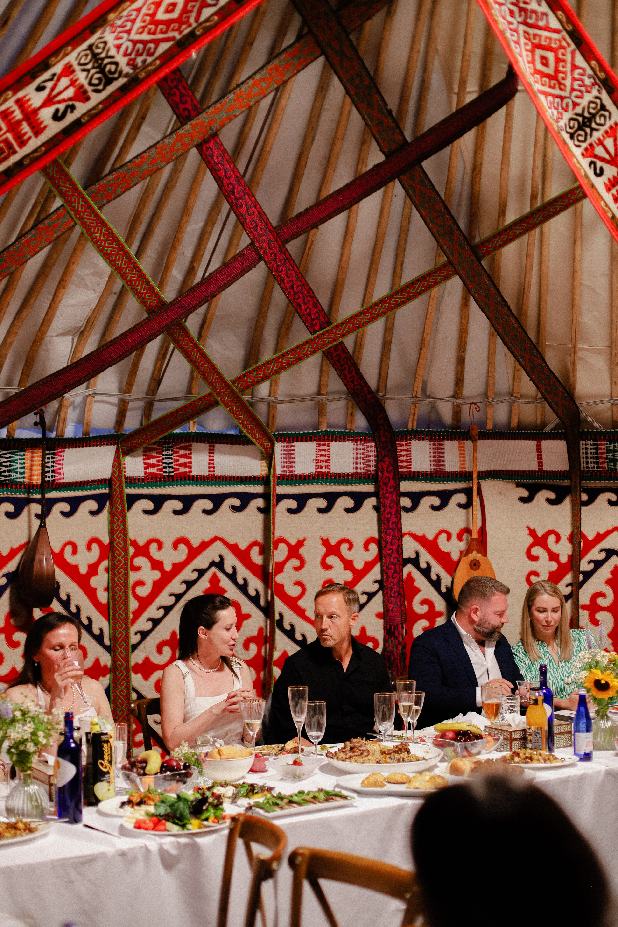 Тамирис Сырка салу. Фотограф в Алматы и Москве Даша Пушкина