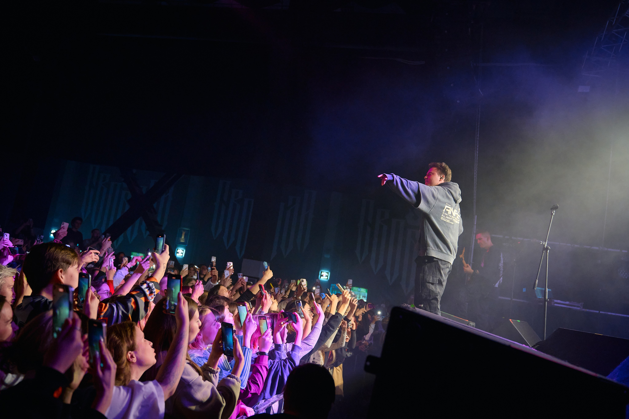 Тринадцать карат. Концертный фотограф в Перми, Москве и Екатеринбурге Максим Шибаков