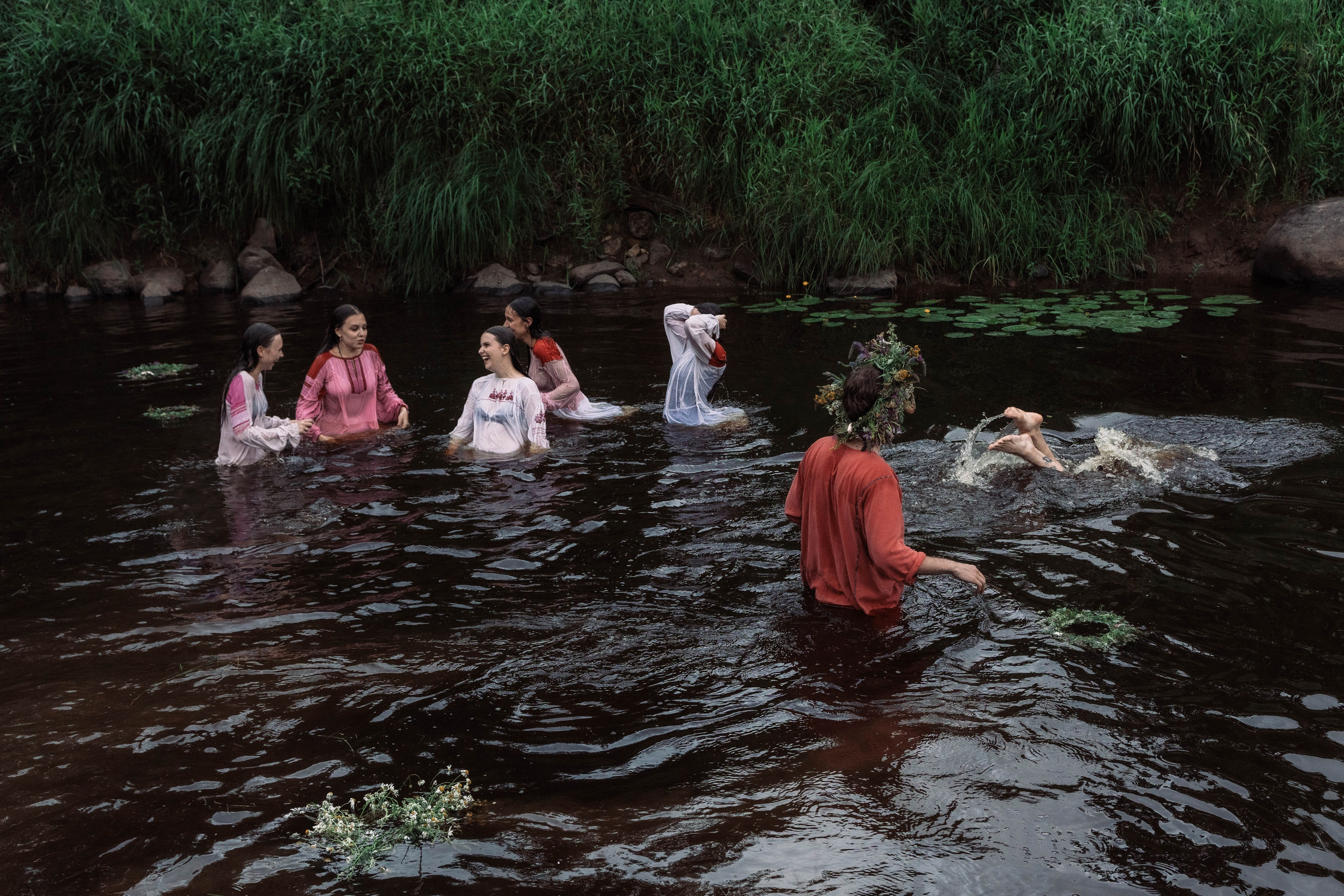 ИВАНА КУПАЛА // УСАДЬБА МАРЬИНО. Репортажный фотограф в Санкт-Петербурге Авдотья Благовещенская