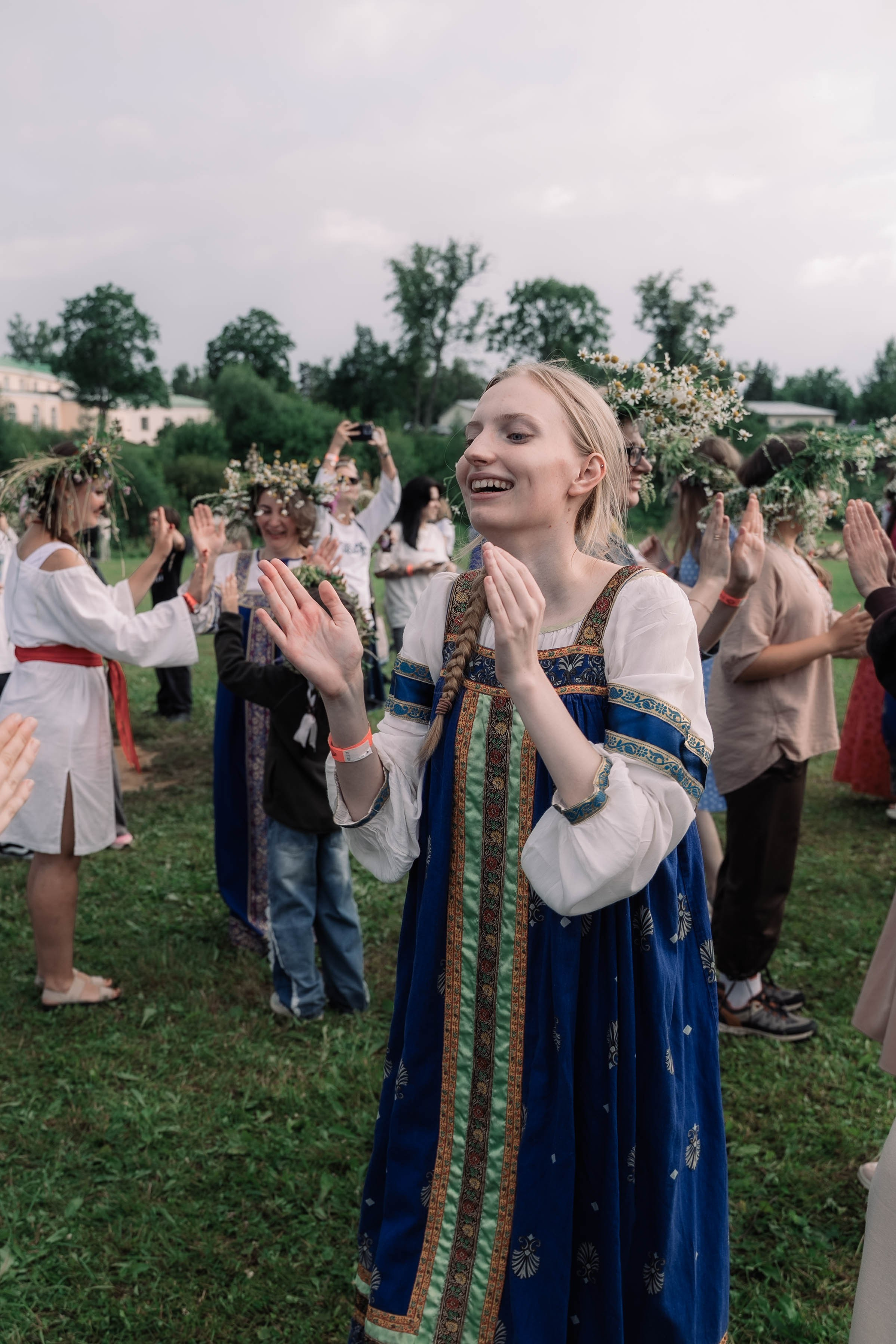 ИВАНА КУПАЛА // УСАДЬБА МАРЬИНО. Репортажный фотограф в Санкт-Петербурге Авдотья Благовещенская