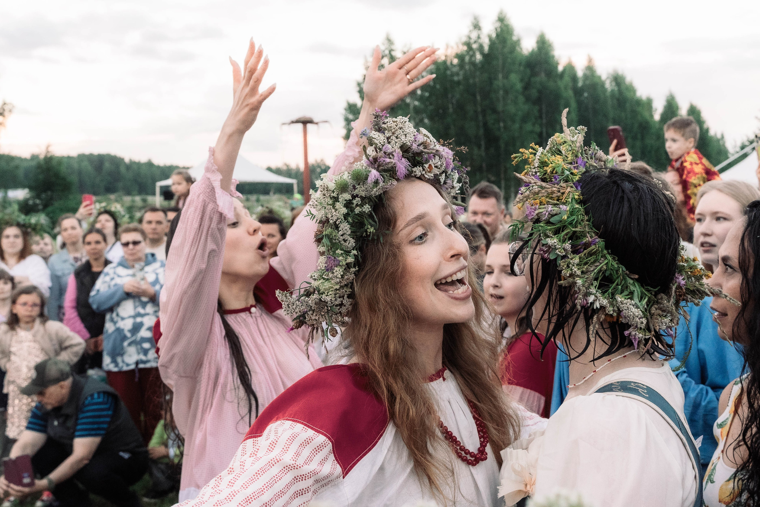 ИВАНА КУПАЛА // УСАДЬБА МАРЬИНО. Репортажный фотограф в Санкт-Петербурге Авдотья Благовещенская