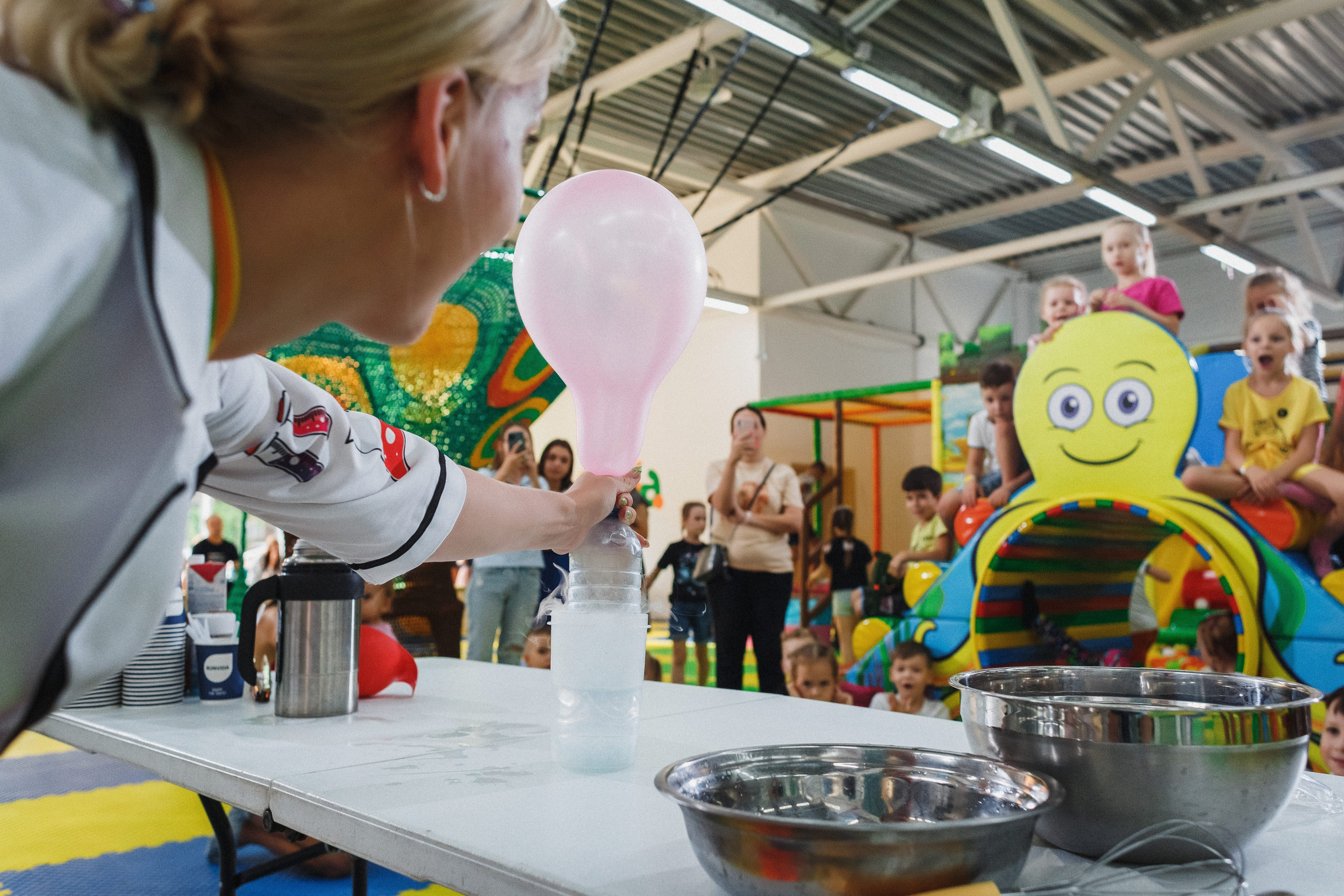 Волшебные моменты: детский праздник в игровой Клумба, Таганрог. Свадебный и семейный фотограф в Таганроге Бакарюк Антон