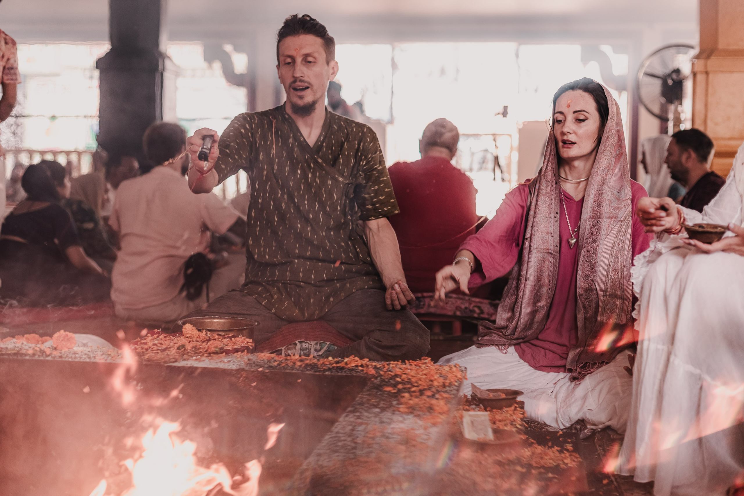 Navaratri yajna at Devraha Baba Ji ashram. Мариам Багдасарян