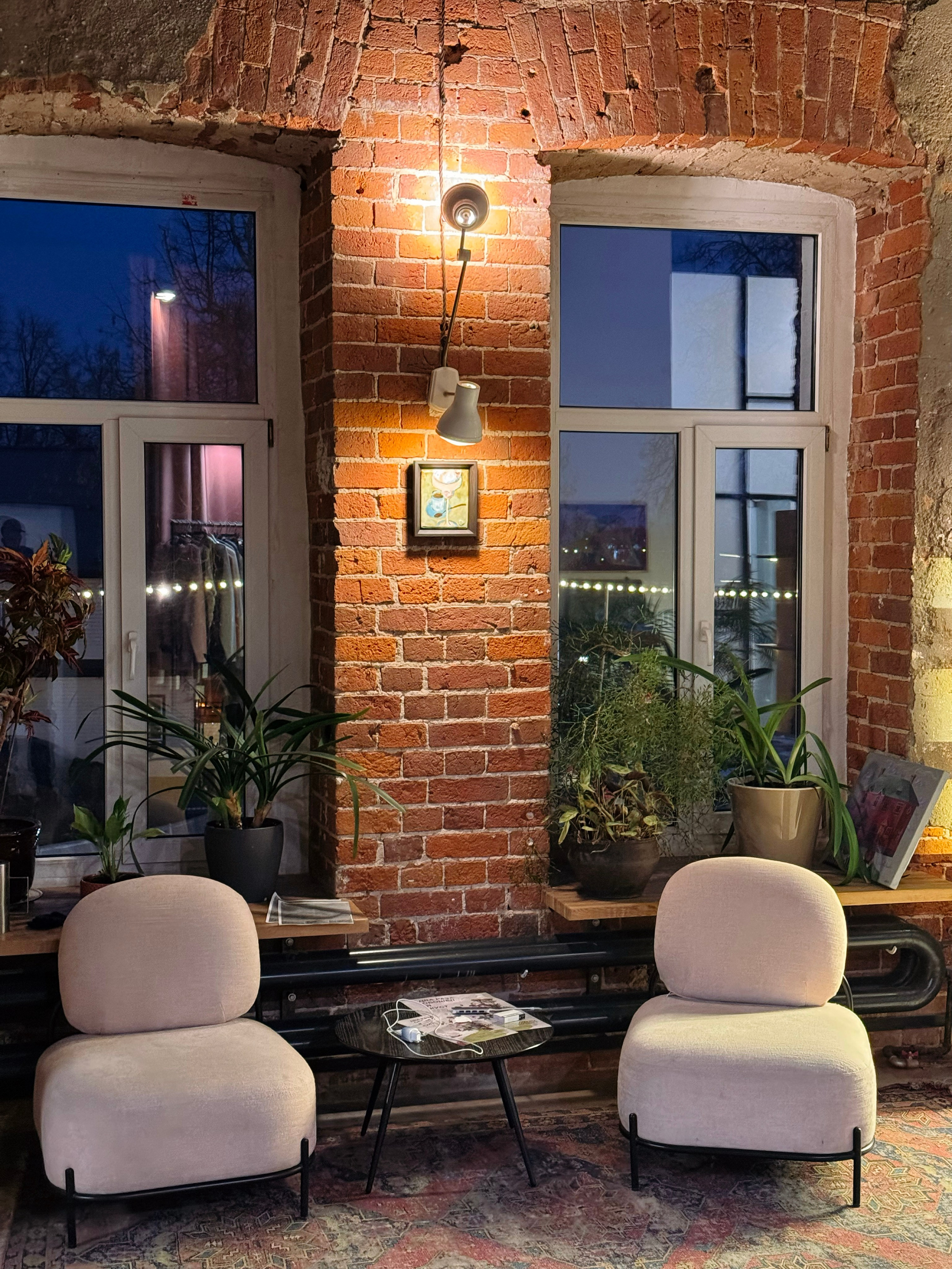 Фотопоток. Проект «Фотокладовка»: блог уличной фотографии в формате street photo