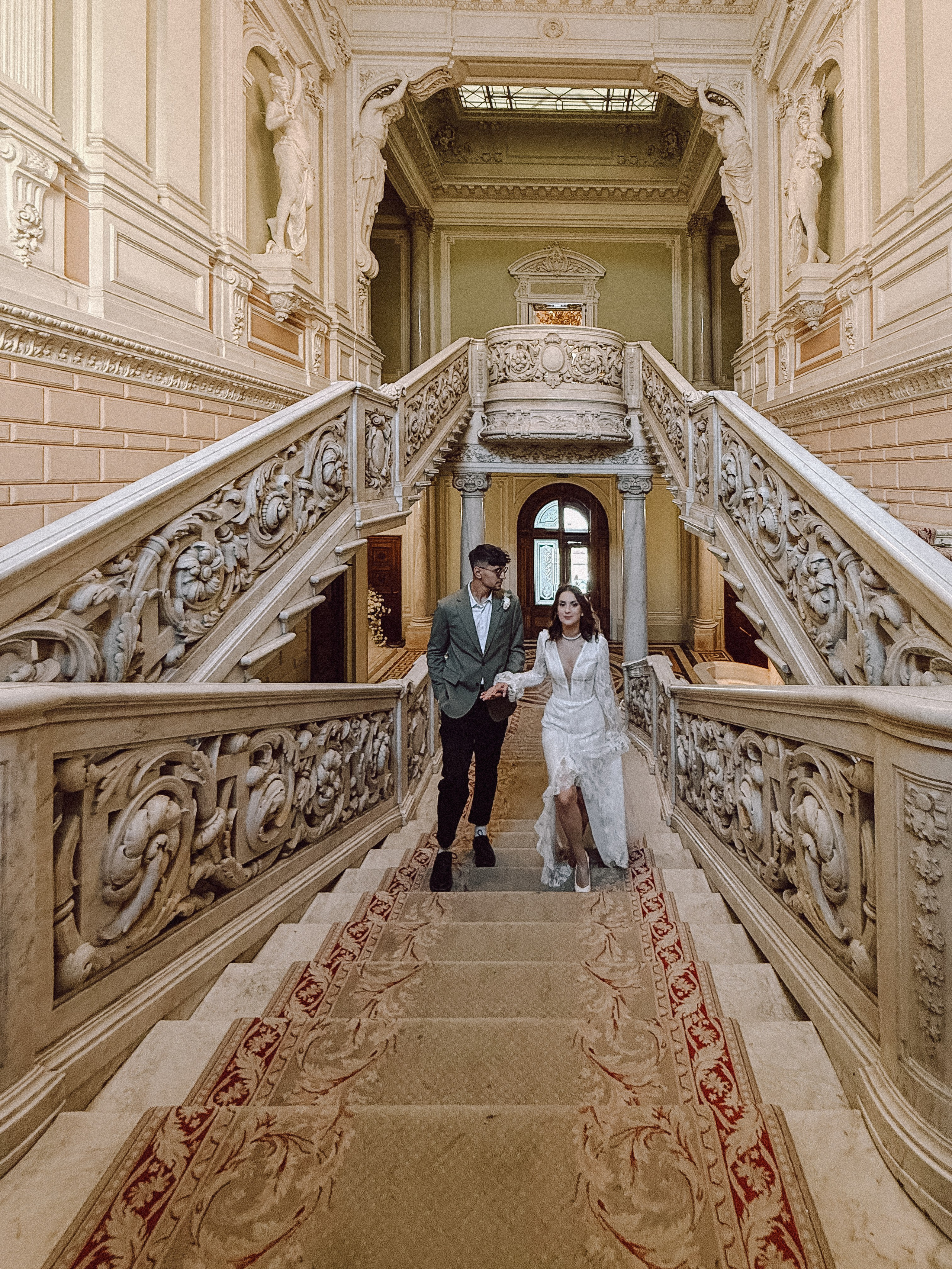 ФОТО НА ТЕЛЕФОН ВО ВРЕМЯ БРАКОСОЧЕТАНИЯ В ПЕРВОМ ДВОРЦЕ И ПРОГУЛКИ. Профессиональный фотограф, Санкт-Петербург — Виктория Богомолова