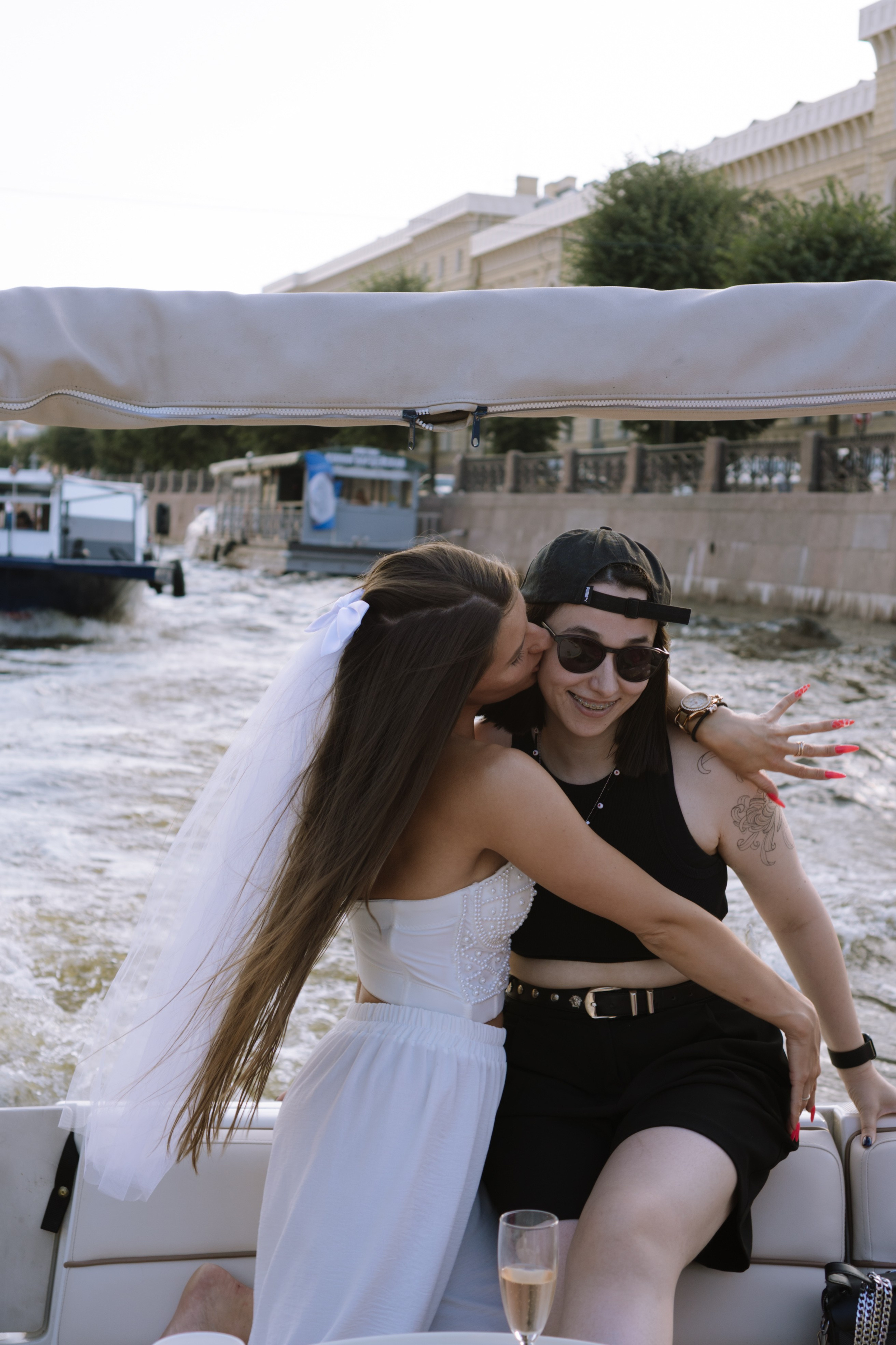 ДЕВИЧНИК НА КАТЕРЕ. Профессиональный фотограф, Санкт-Петербург — Виктория Богомолова