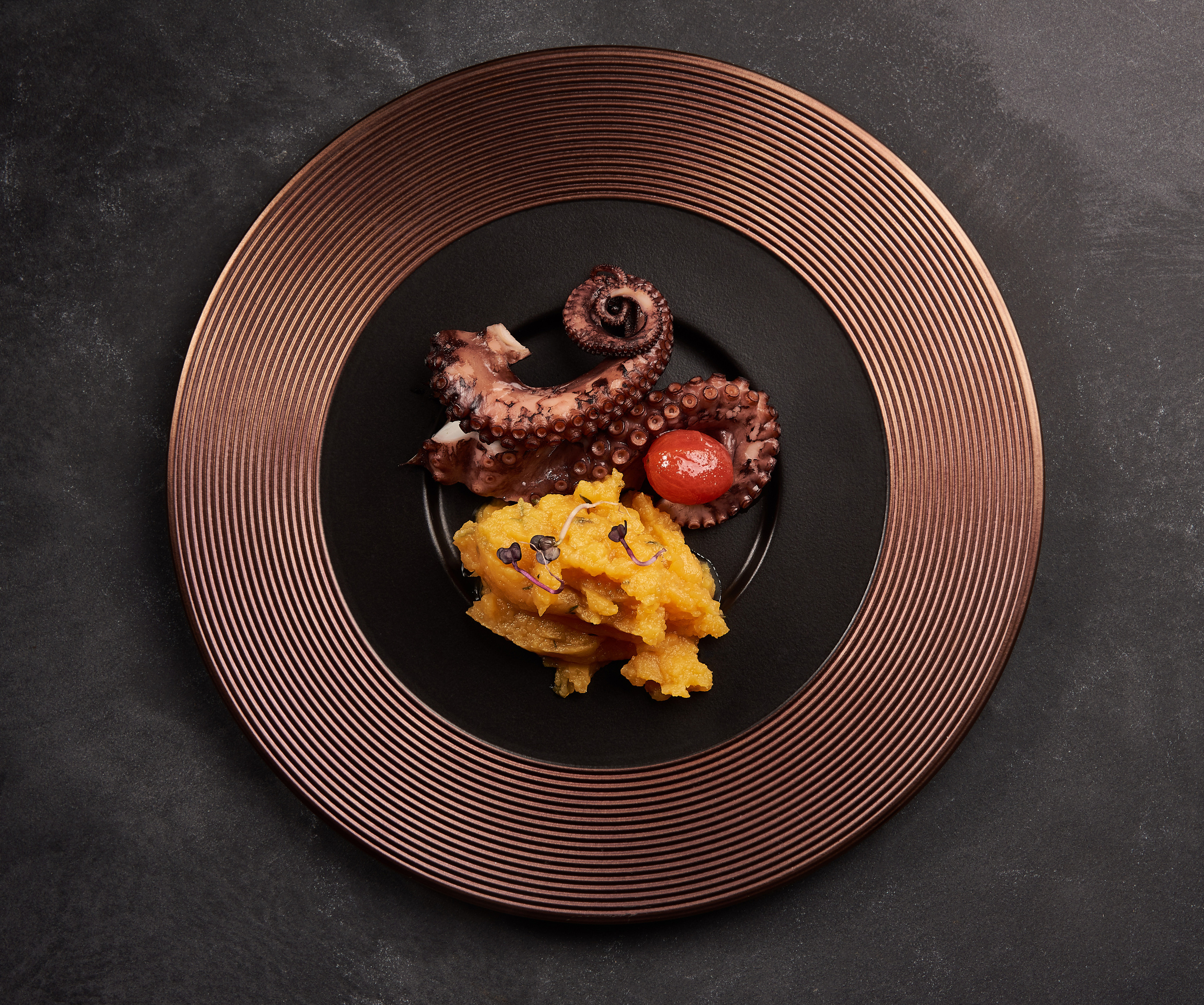 Примеры фуд-фото на однородном фото для каталогов и т.п. Рекламный и фуд фотограф в Красноярске Дмитрий Снег