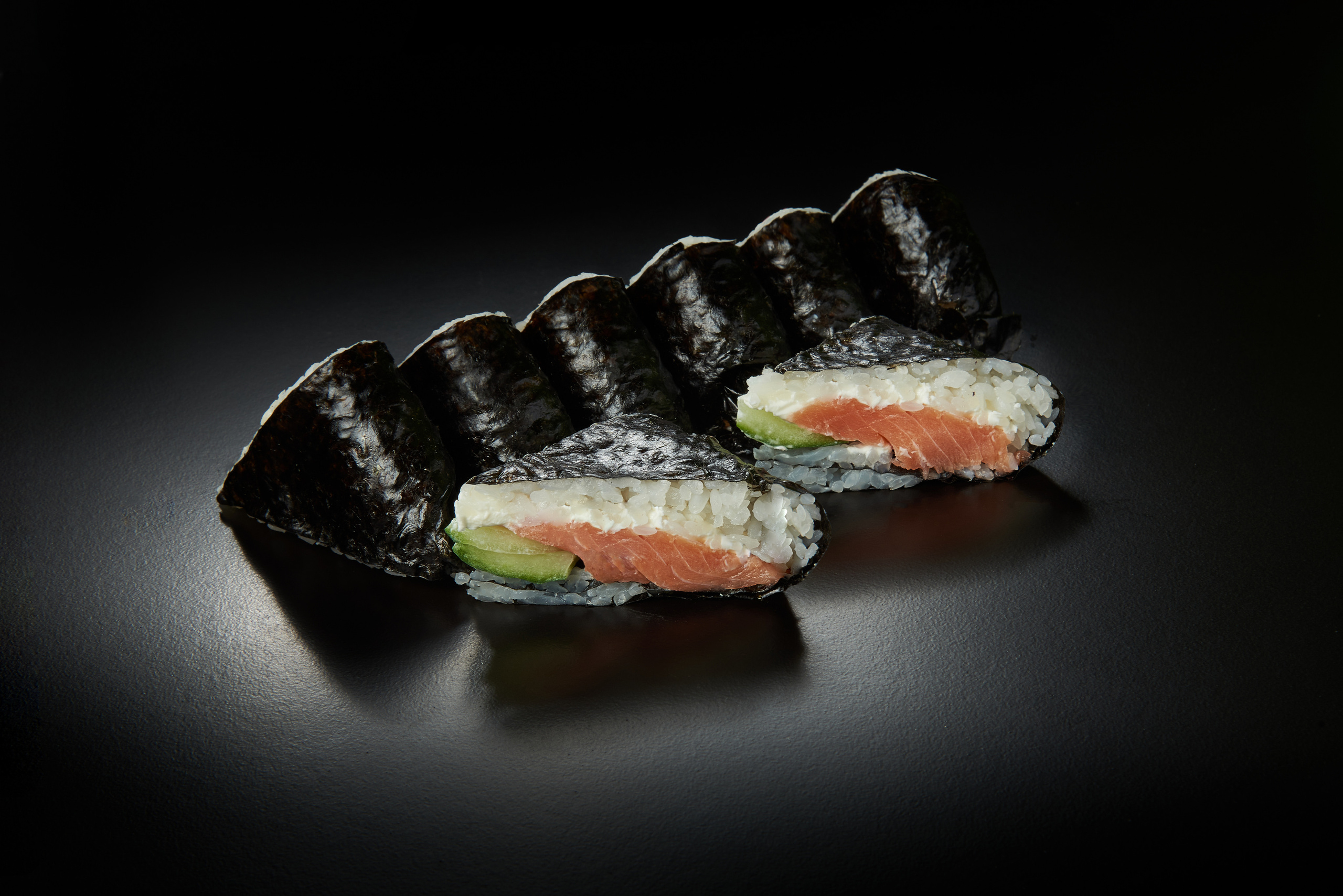 Примеры фуд-фото на однородном фото для каталогов и т.п. Рекламный и фуд фотограф в Красноярске Дмитрий Снег