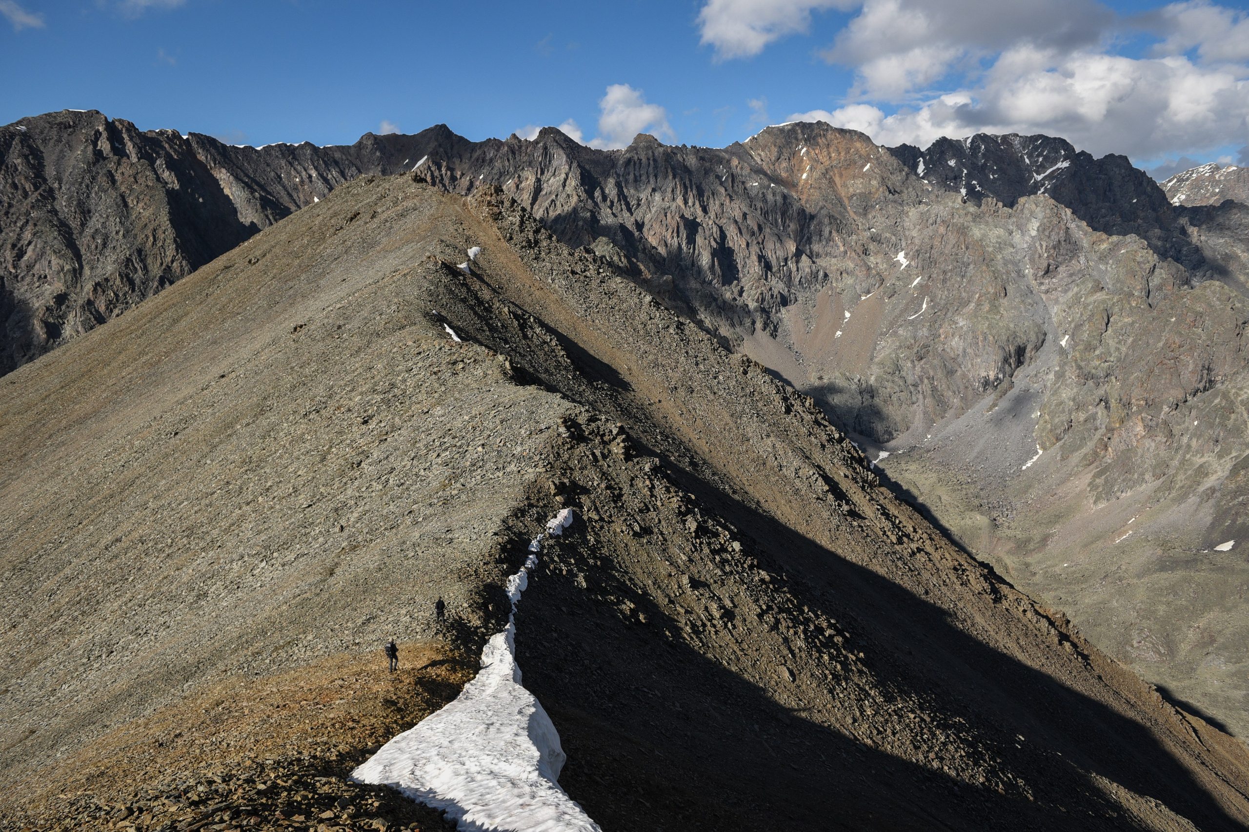 Outdoor. Anastasia Serdyuk, travel photographer, travel photo, portraits, stories, fineart prints