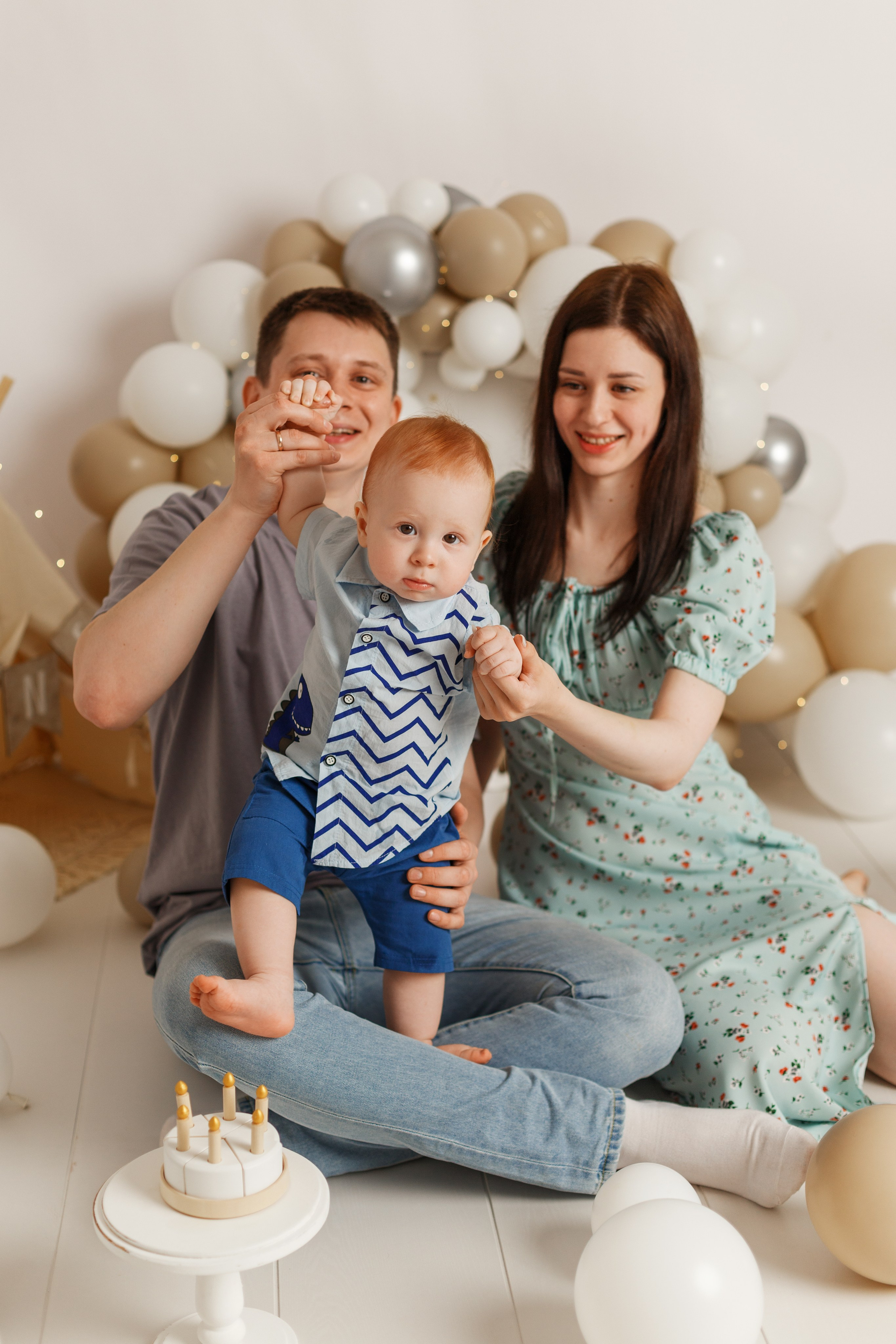 Годики. Фотограф новорождённых семейный фотограф Томск Елена Каплина