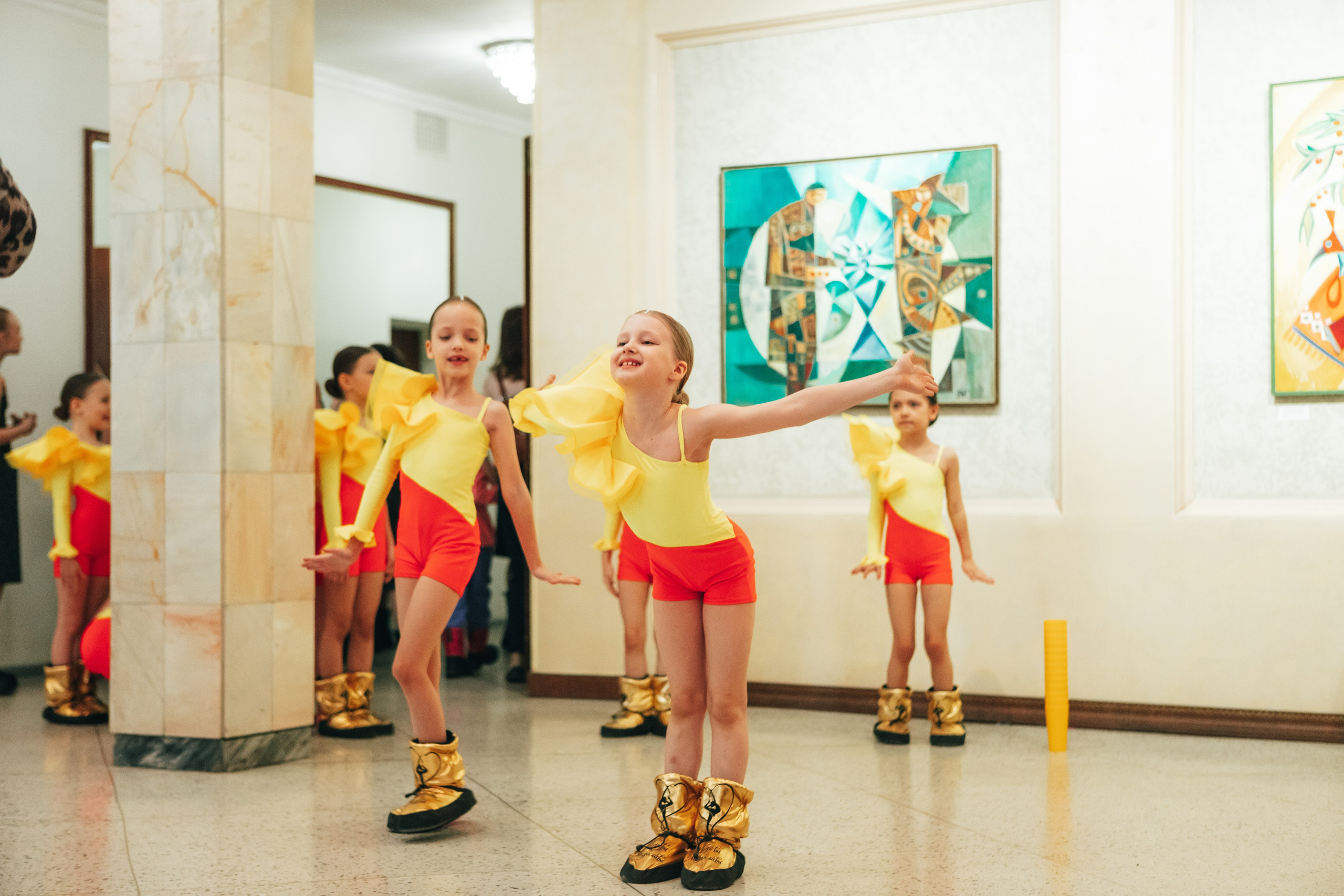 Антигравитация 2025. Семейный и детский фотограф в г. Новосибирске Макеева Анастасия